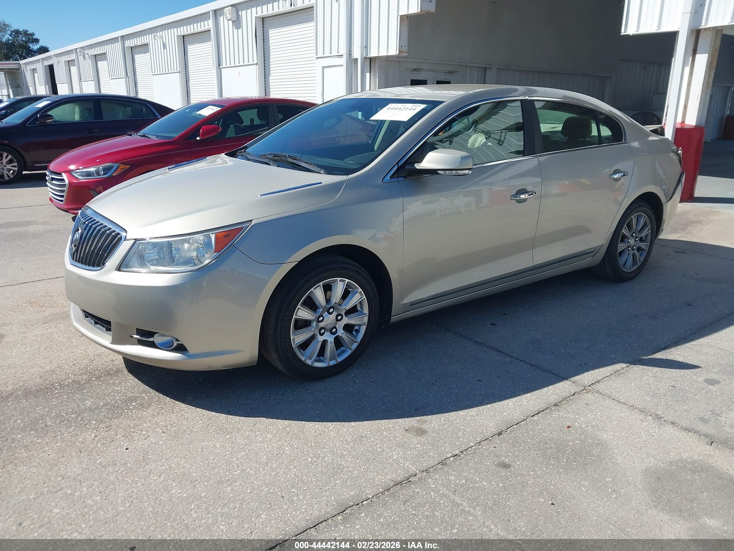 BUICK LACROSSE image 2