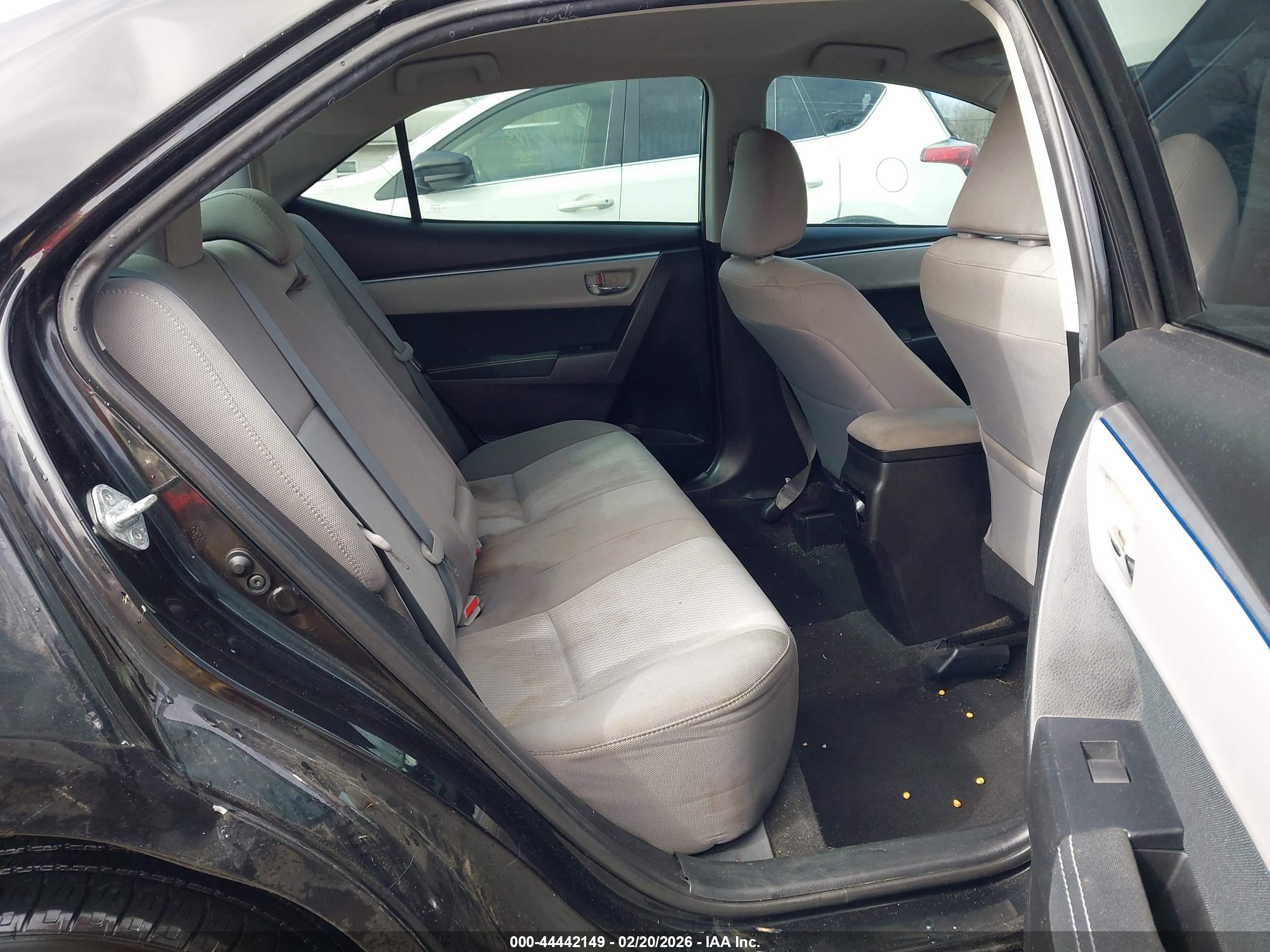 TOYOTA COROLLA image 8