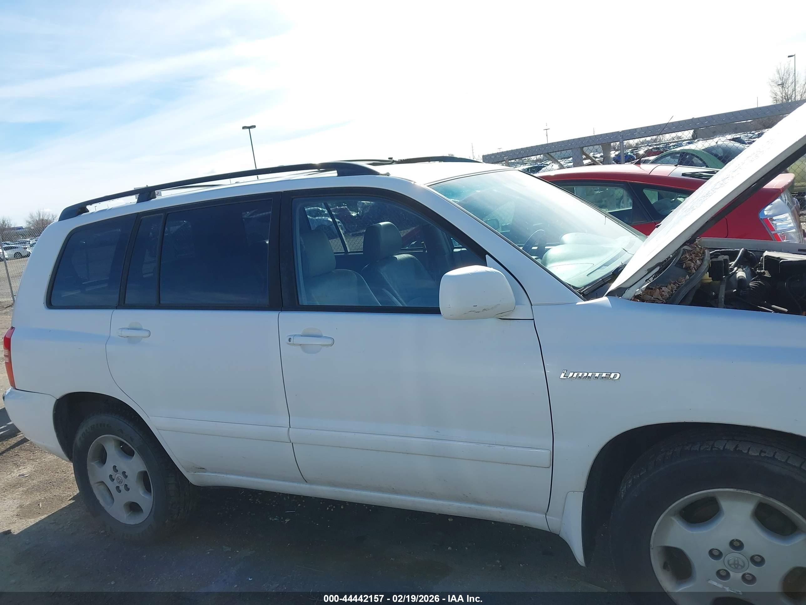 TOYOTA HIGHLANDER image 6