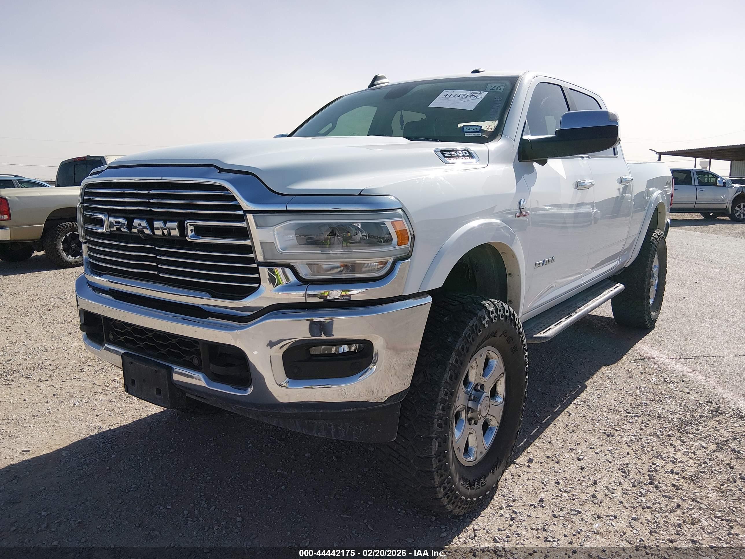 RAM 2500 image 2