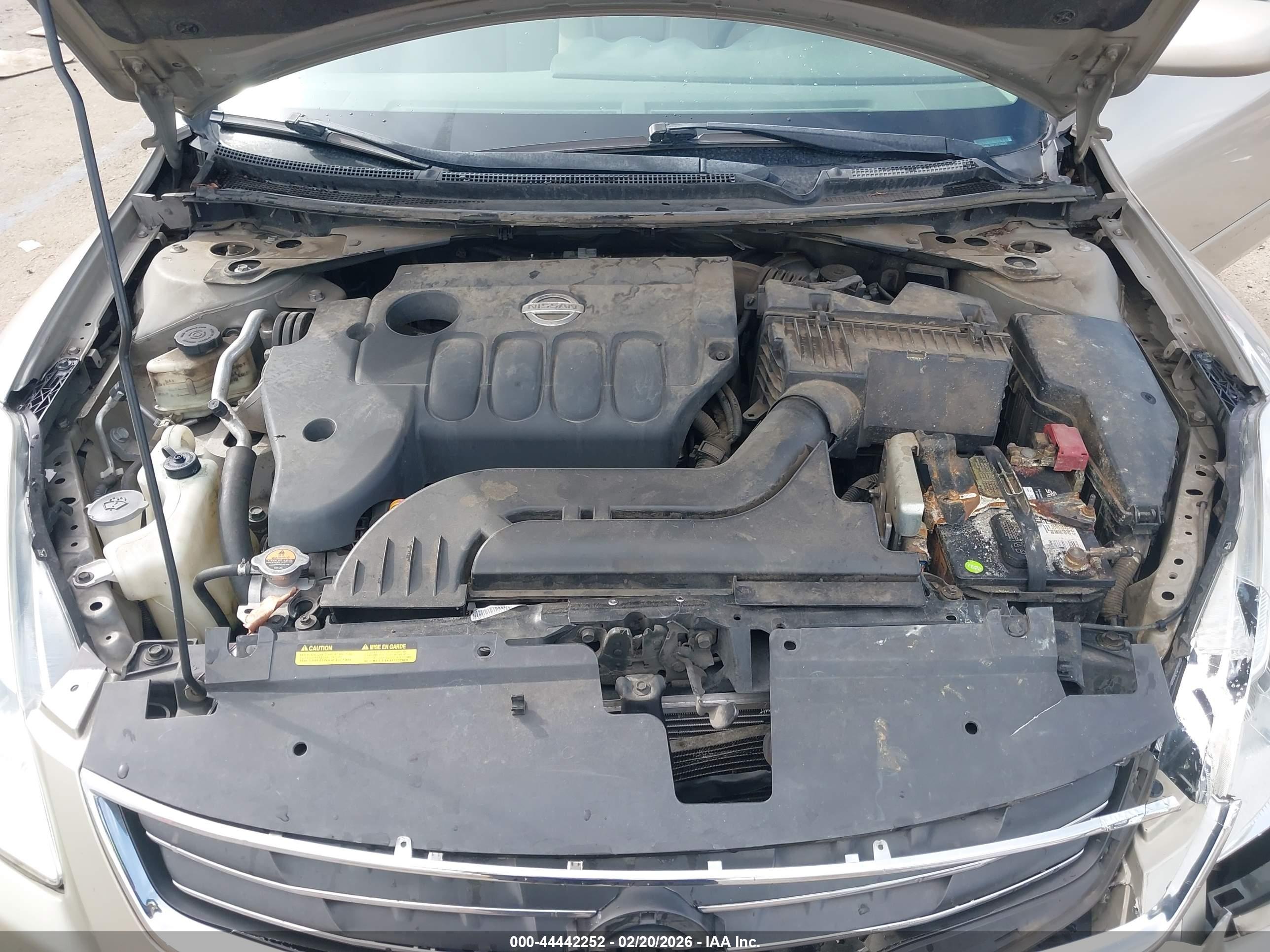 NISSAN ALTIMA image 10