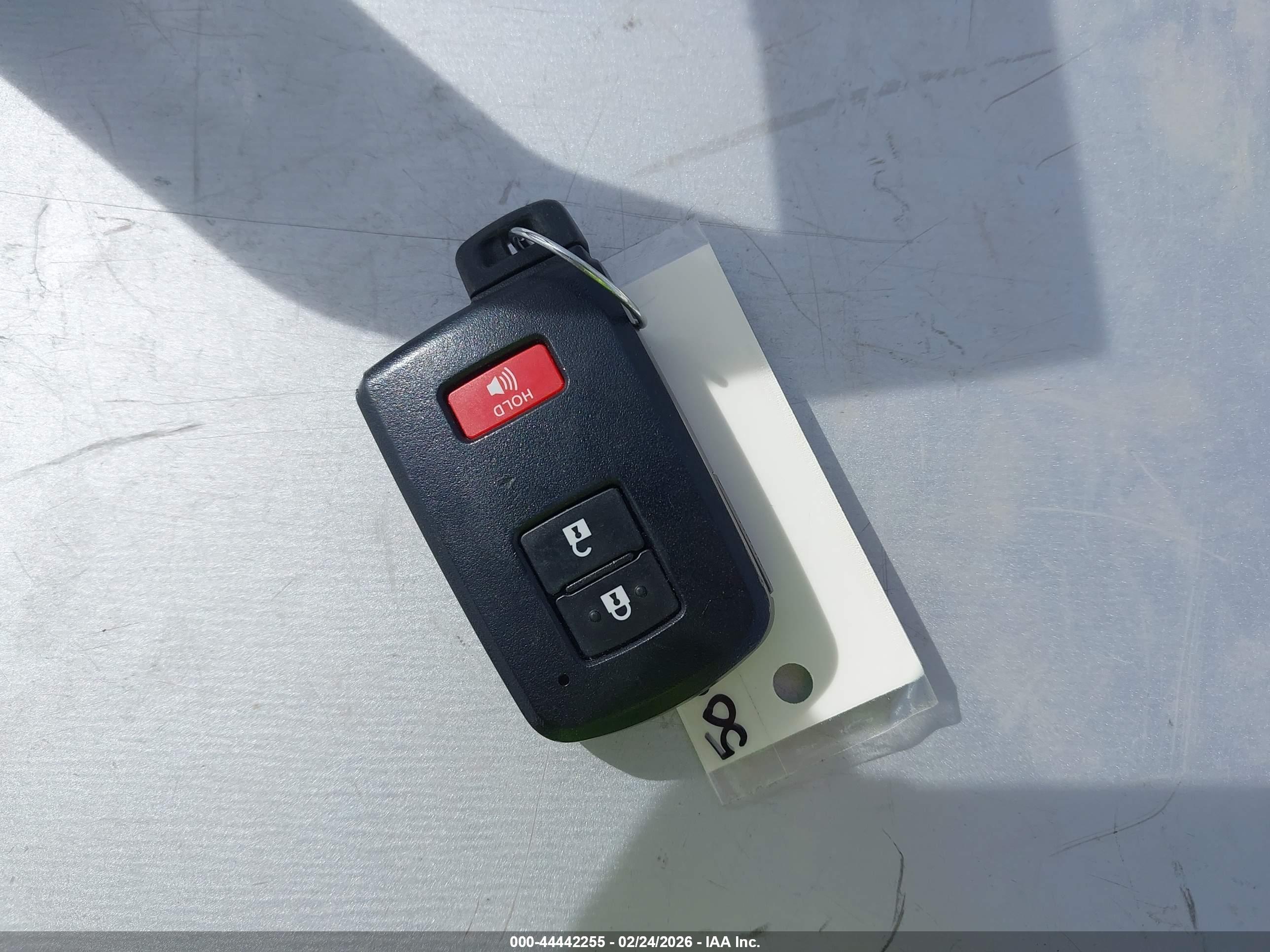 TOYOTA 4RUNNER image 11