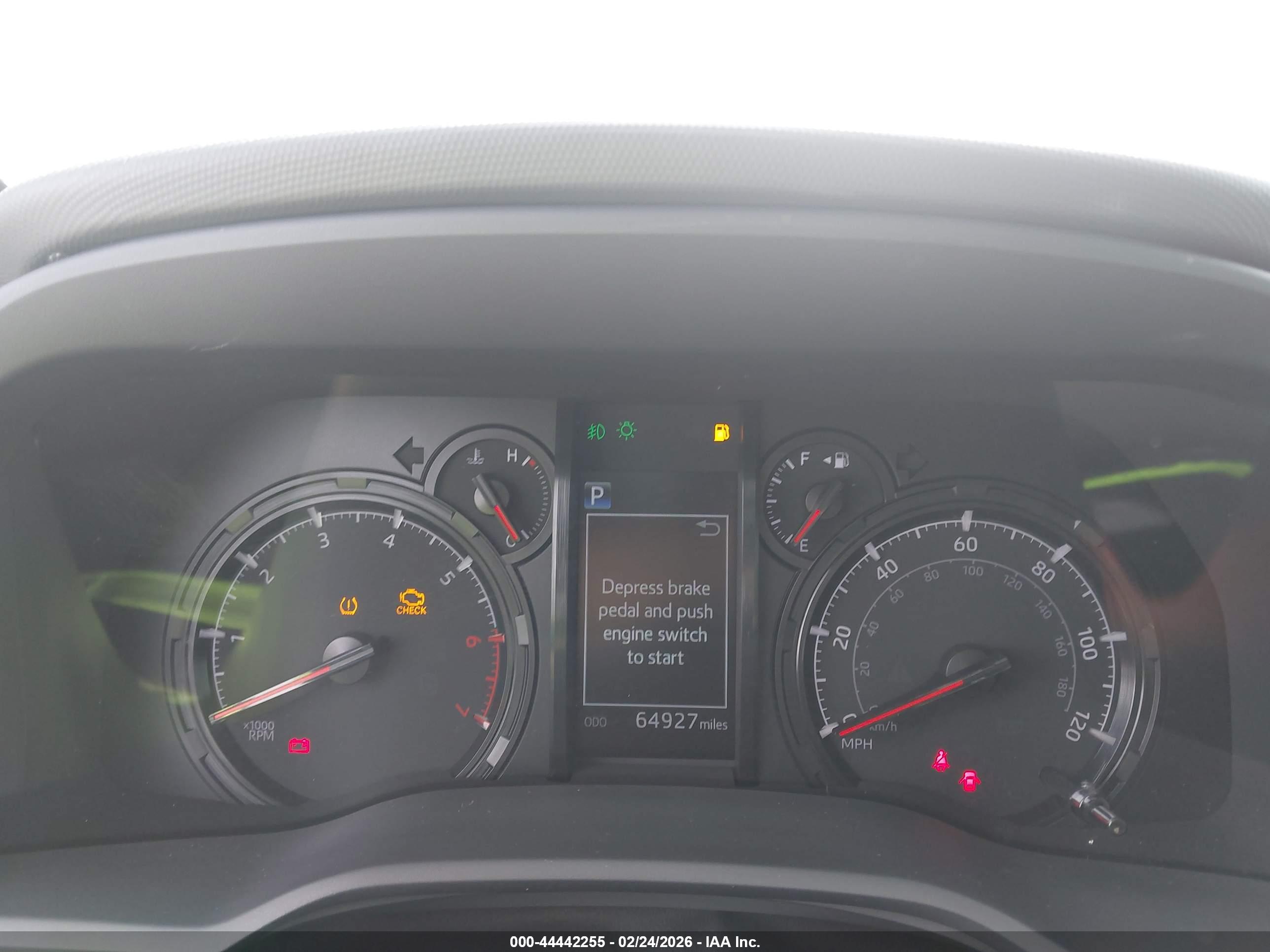 TOYOTA 4RUNNER image 7