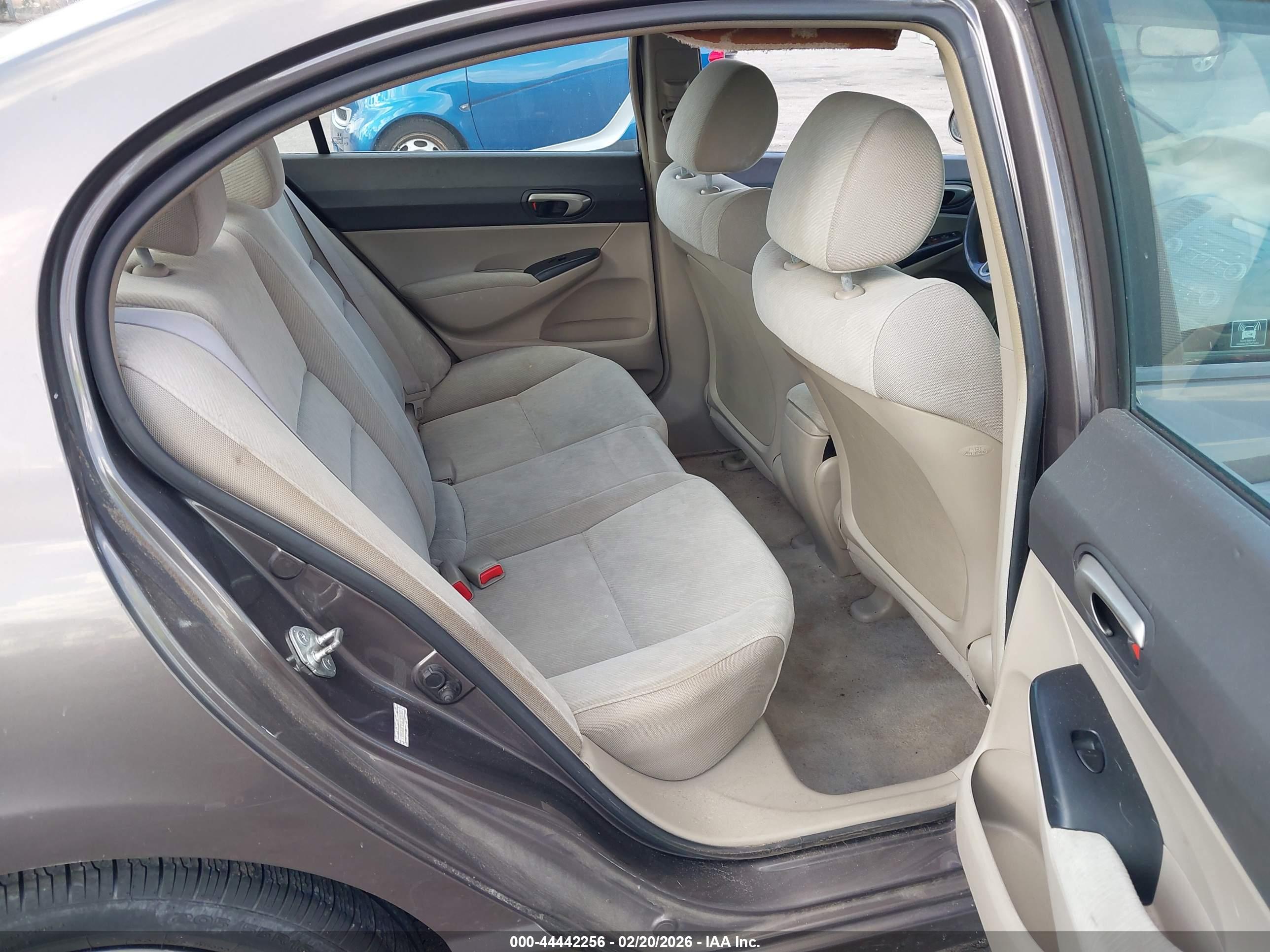 HONDA CIVIC image 8