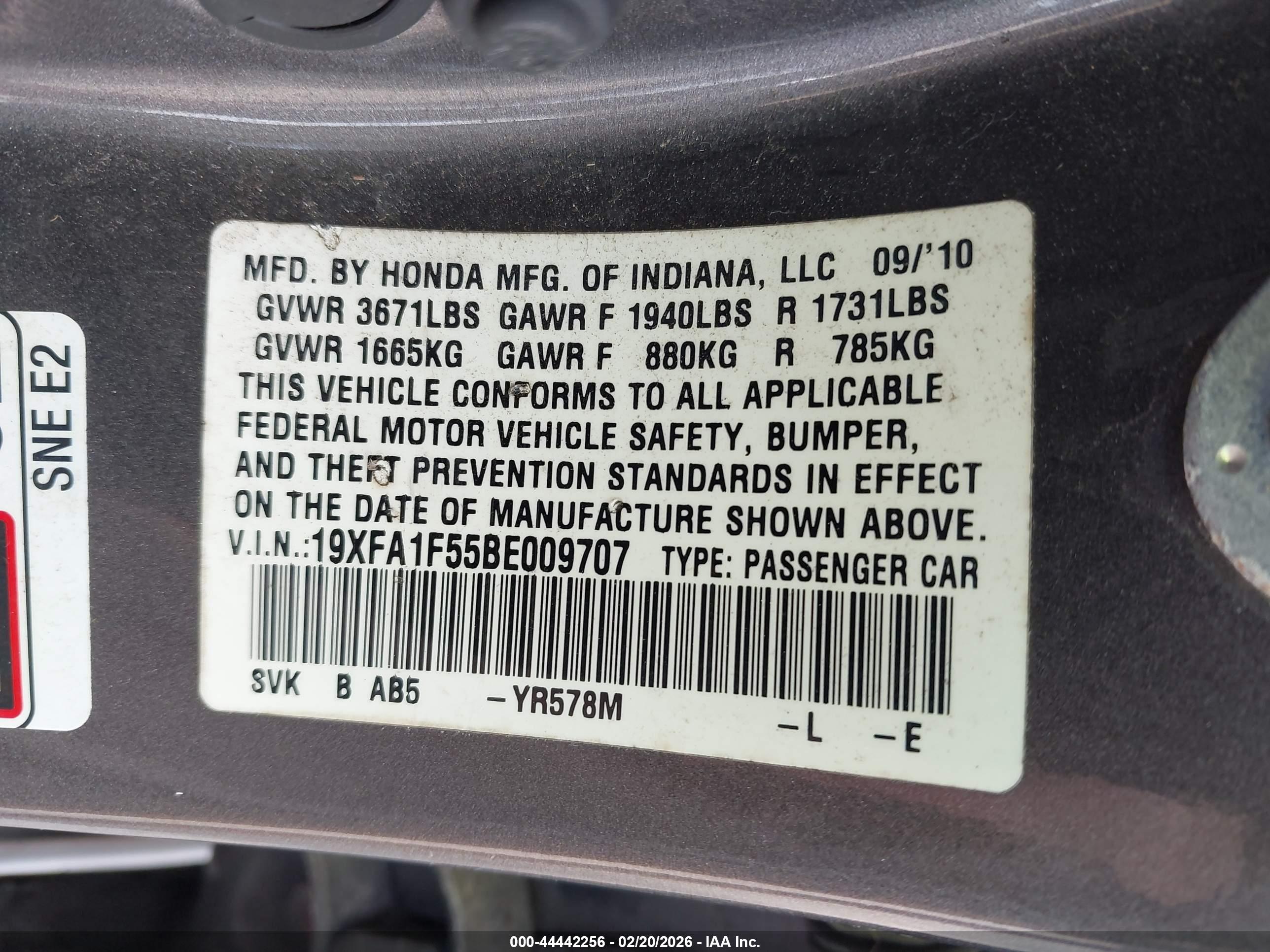 HONDA CIVIC image 9