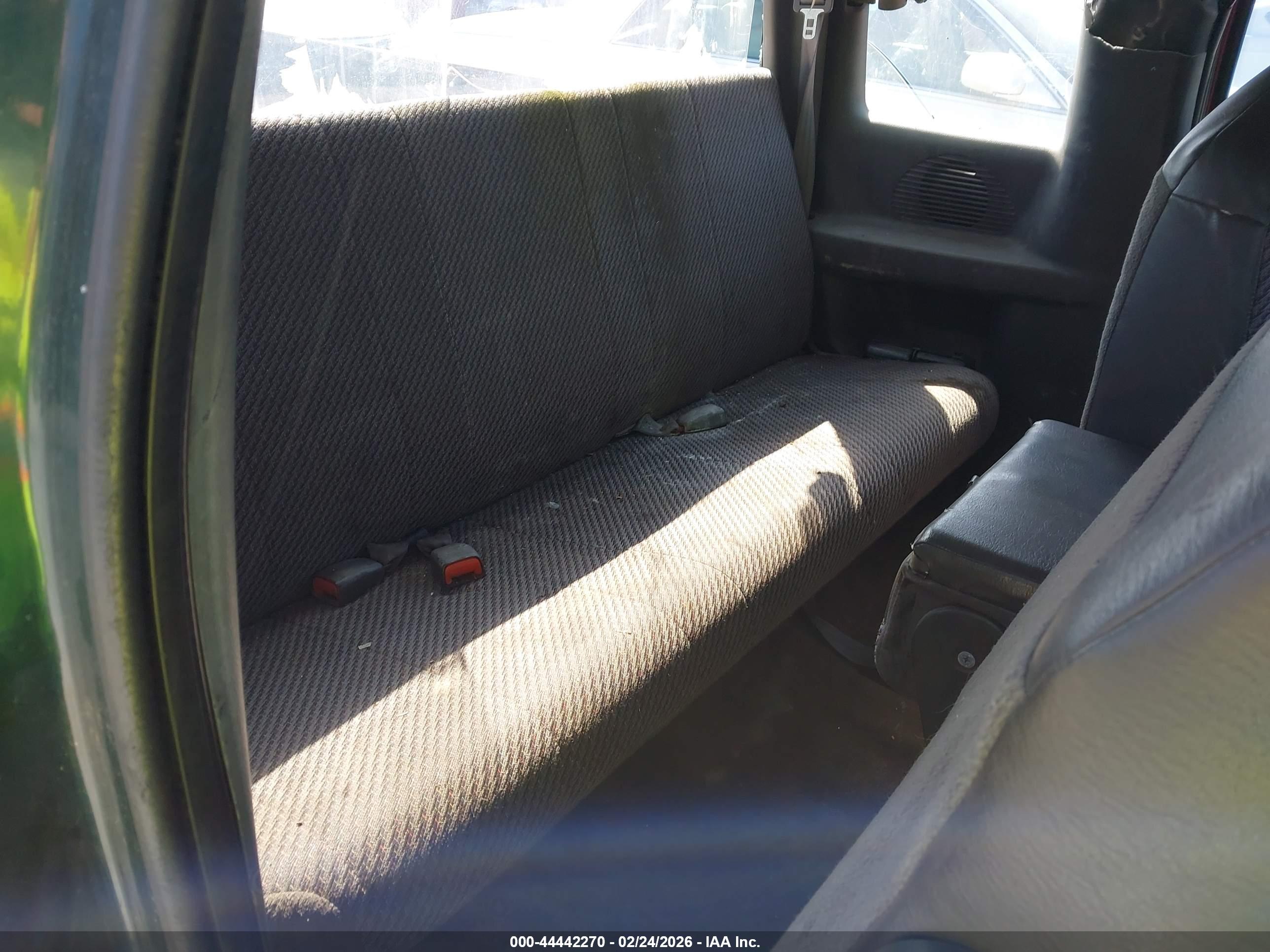 DODGE RAM image 8