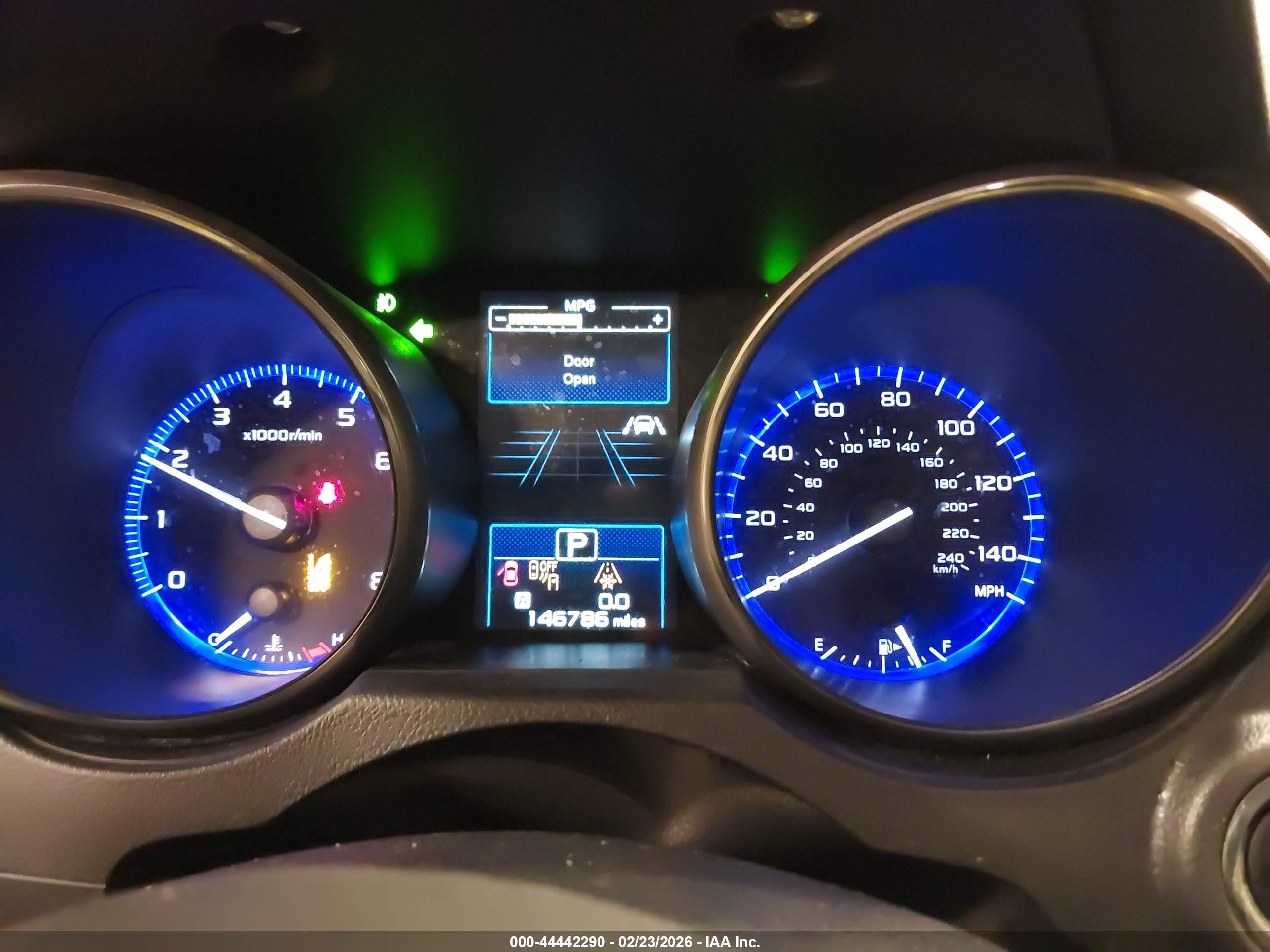 SUBARU OUTBACK image 7