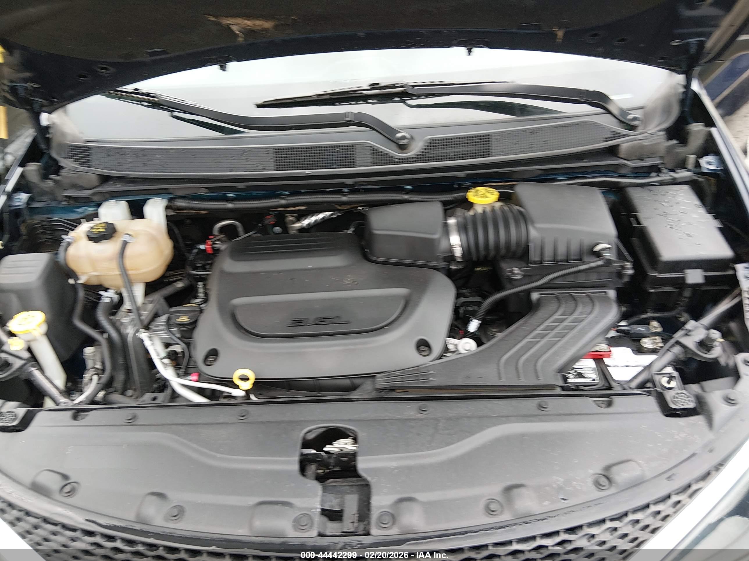 CHRYSLER VOYAGER image 10