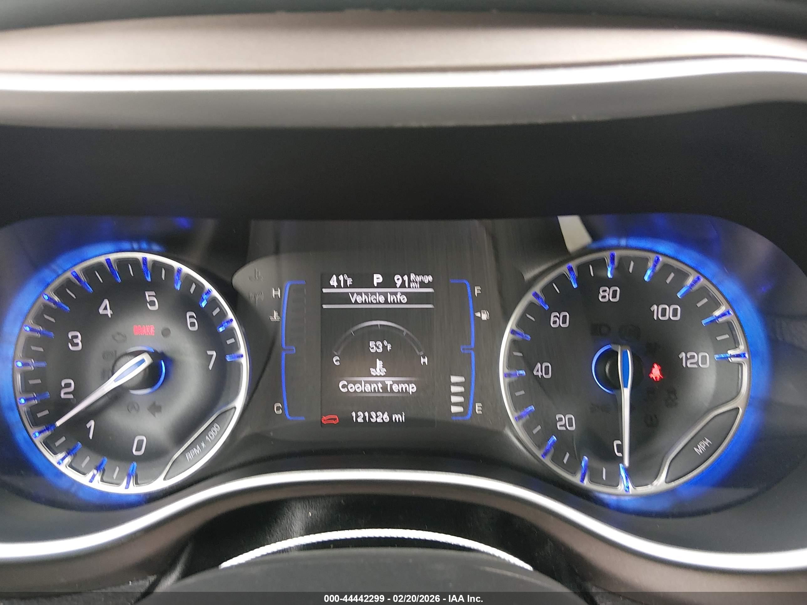 CHRYSLER VOYAGER image 7