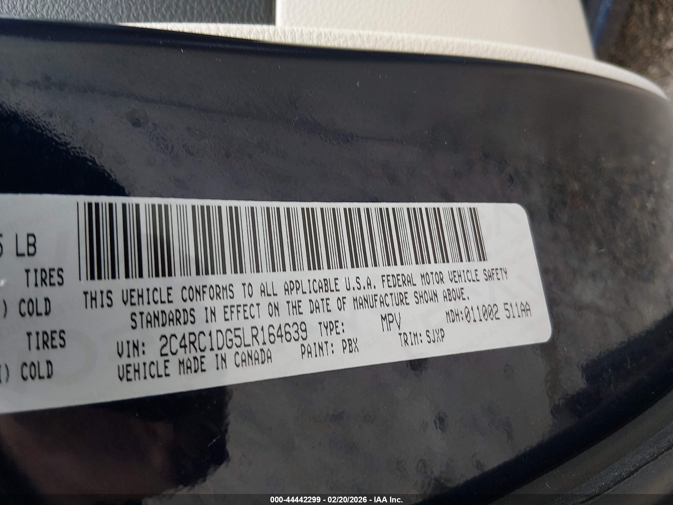 CHRYSLER VOYAGER image 9
