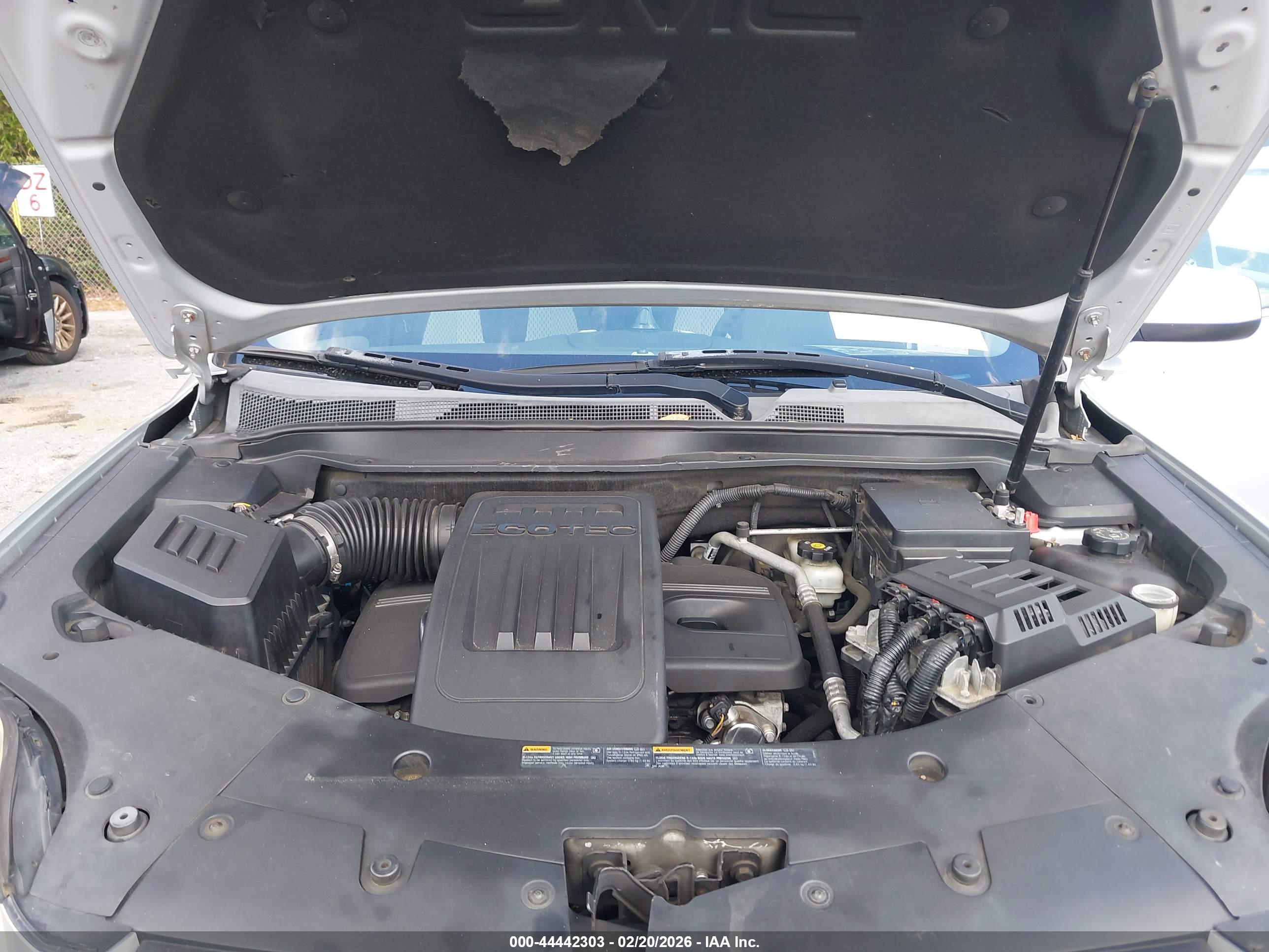 GMC TERRAIN image 10