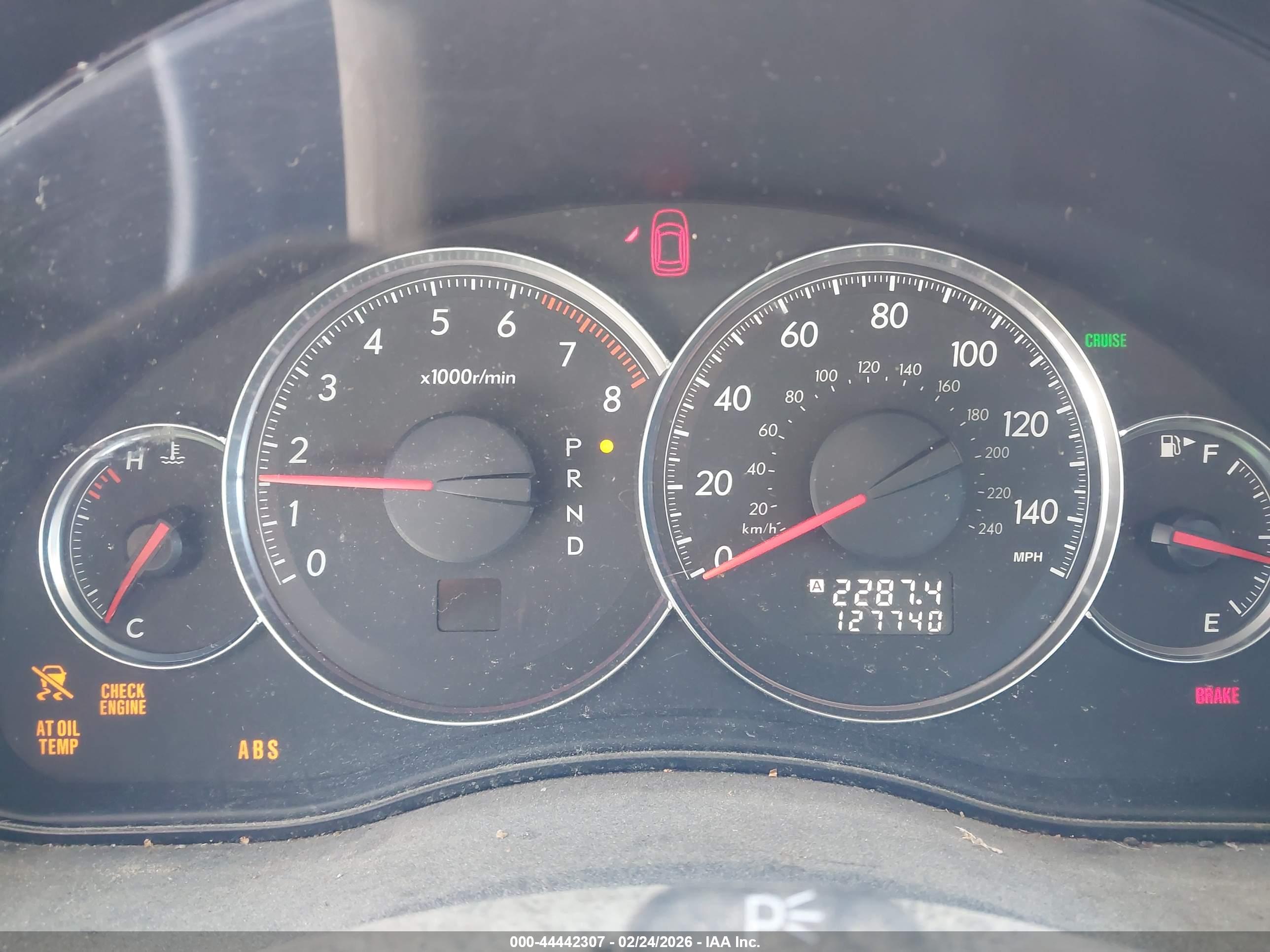 SUBARU OUTBACK image 7