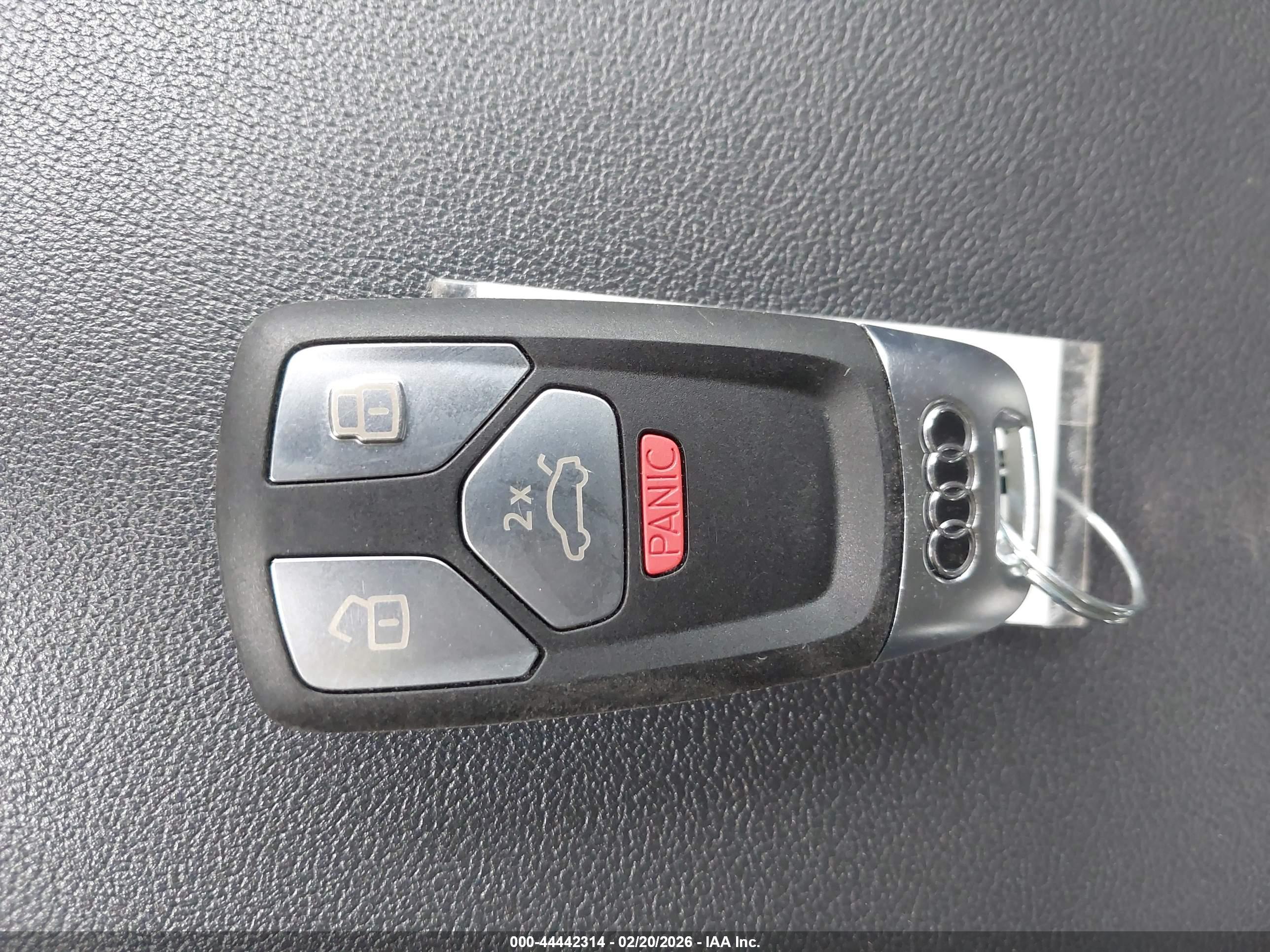 AUDI Q5 image 11