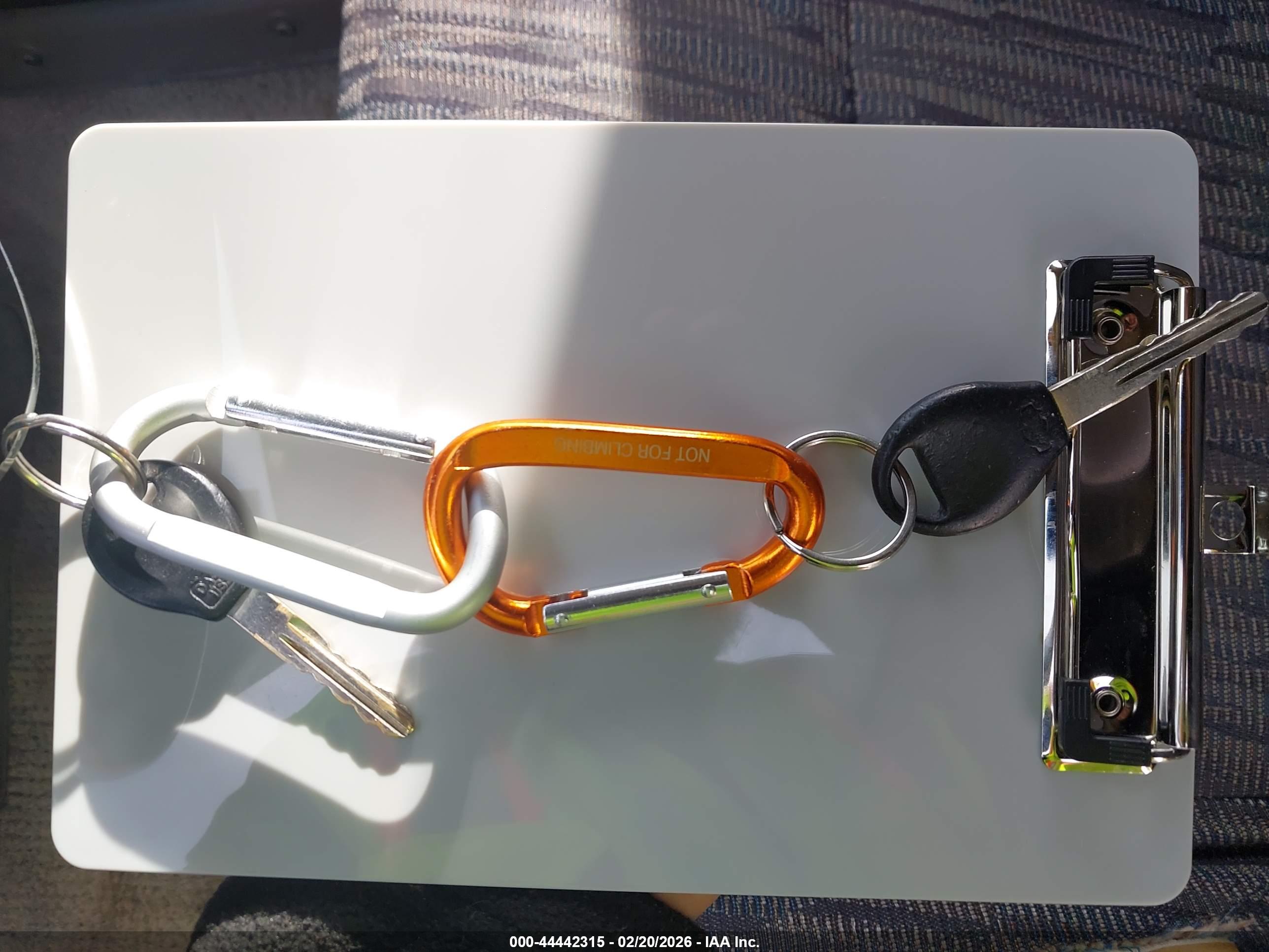 NISSAN FRONTIER image 11