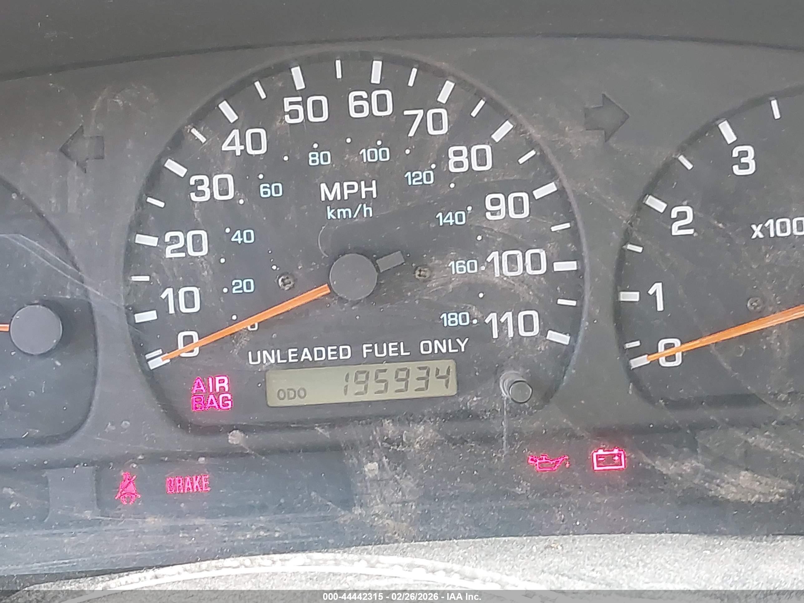 NISSAN FRONTIER image 7