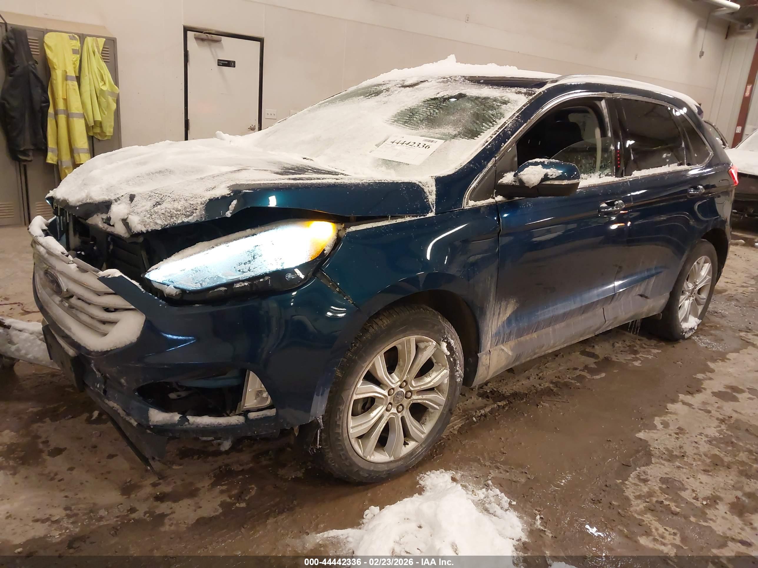 FORD EDGE image 2
