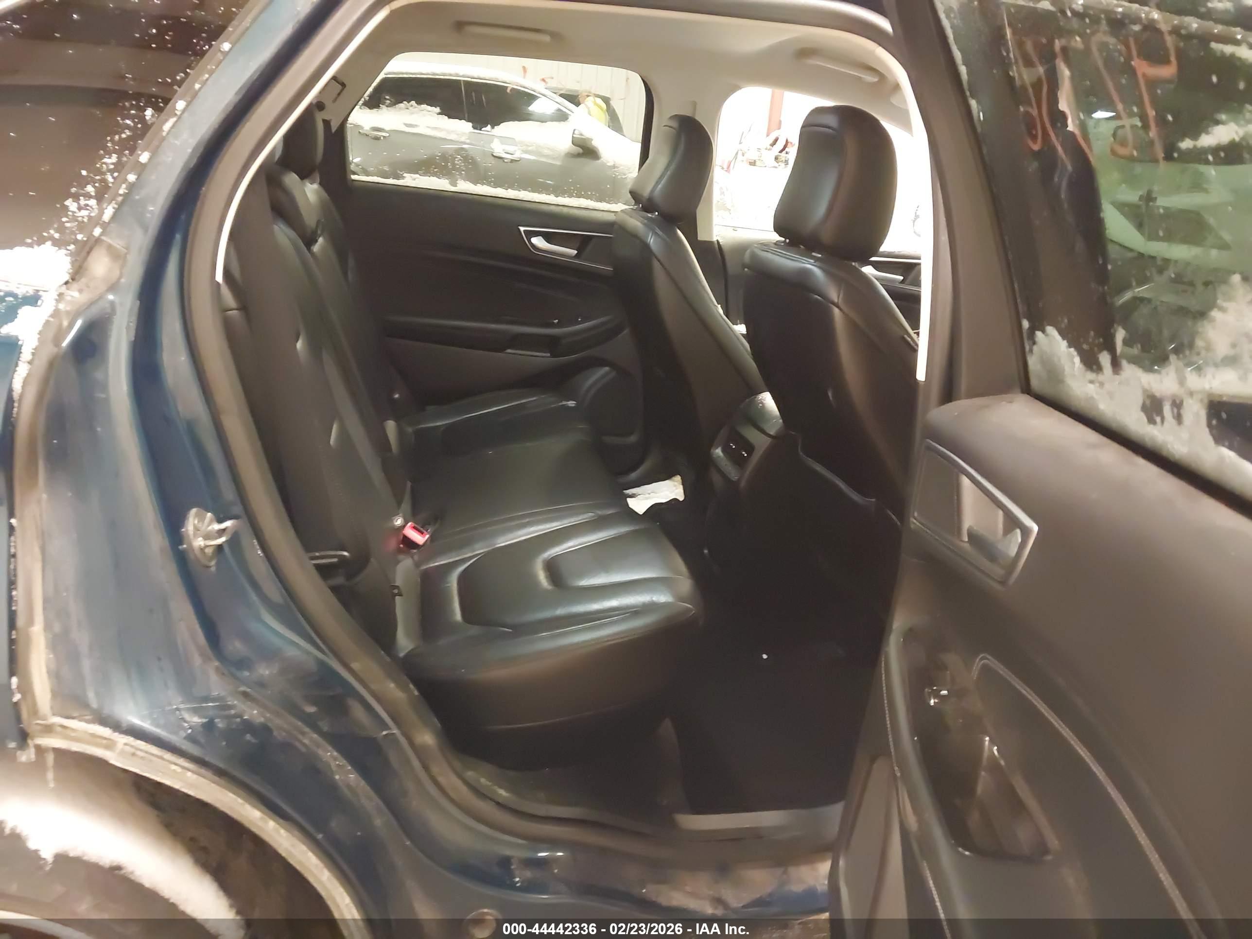 FORD EDGE image 8