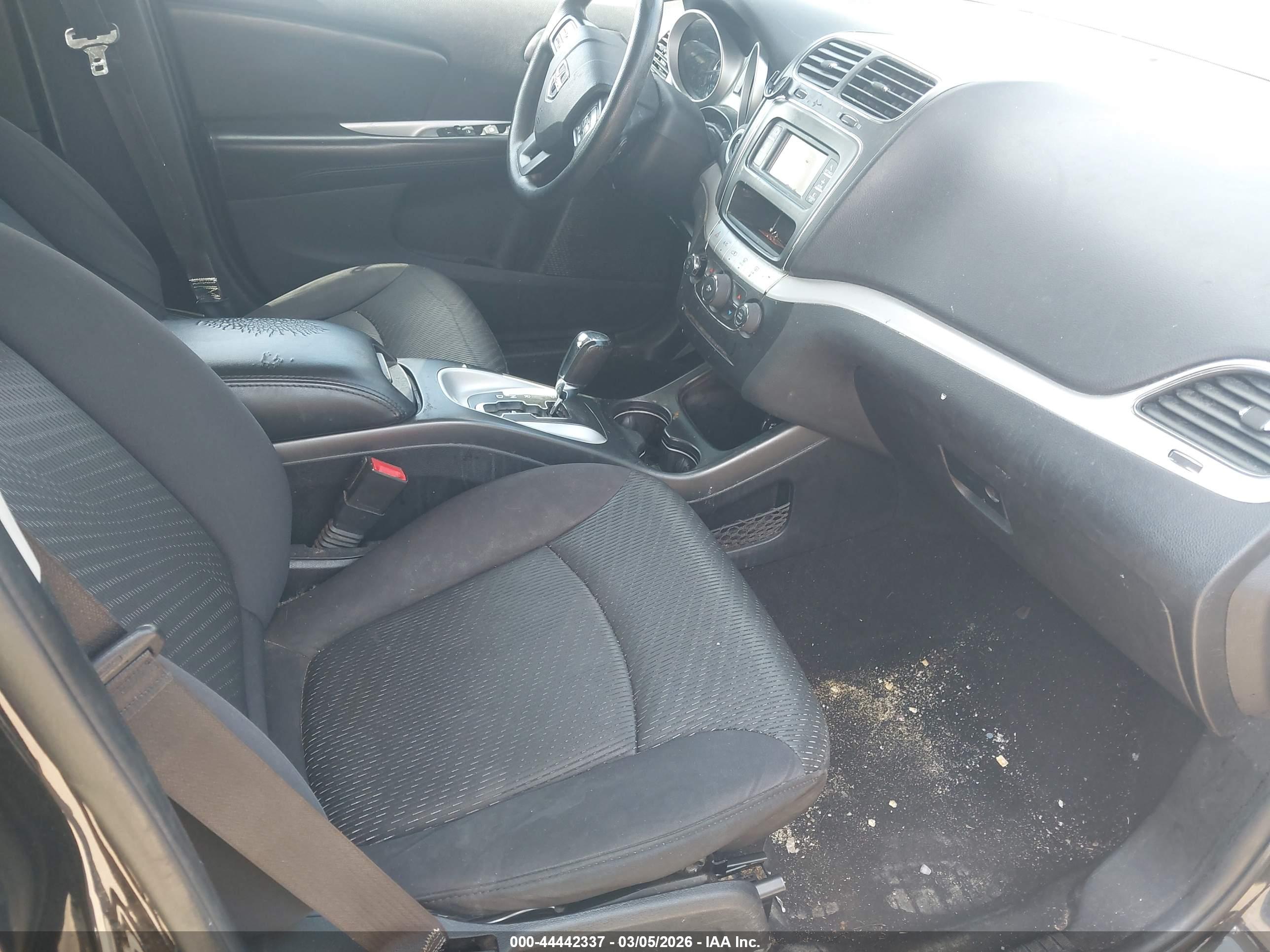 DODGE JOURNEY image 5