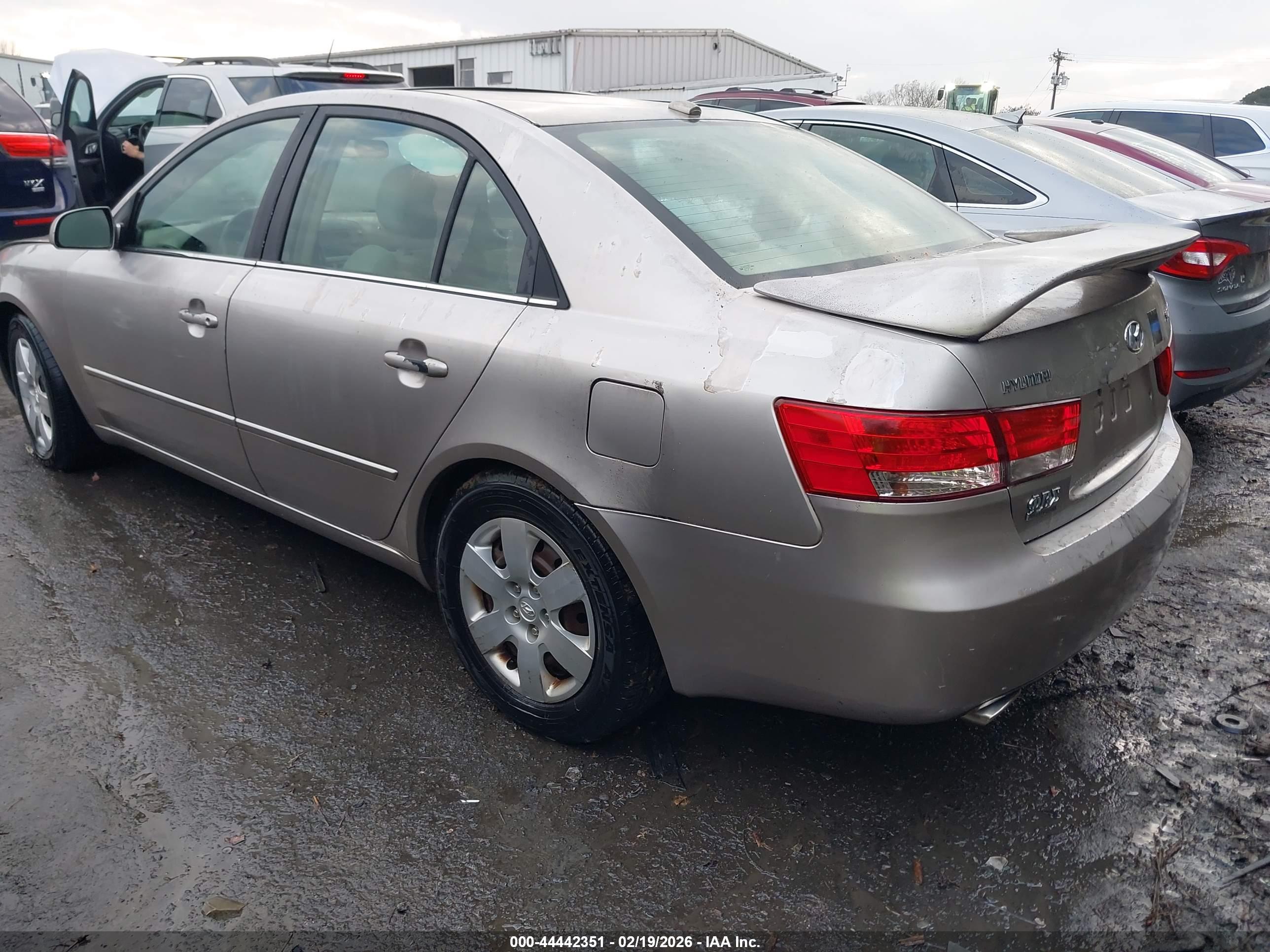 HYUNDAI SONATA image 3