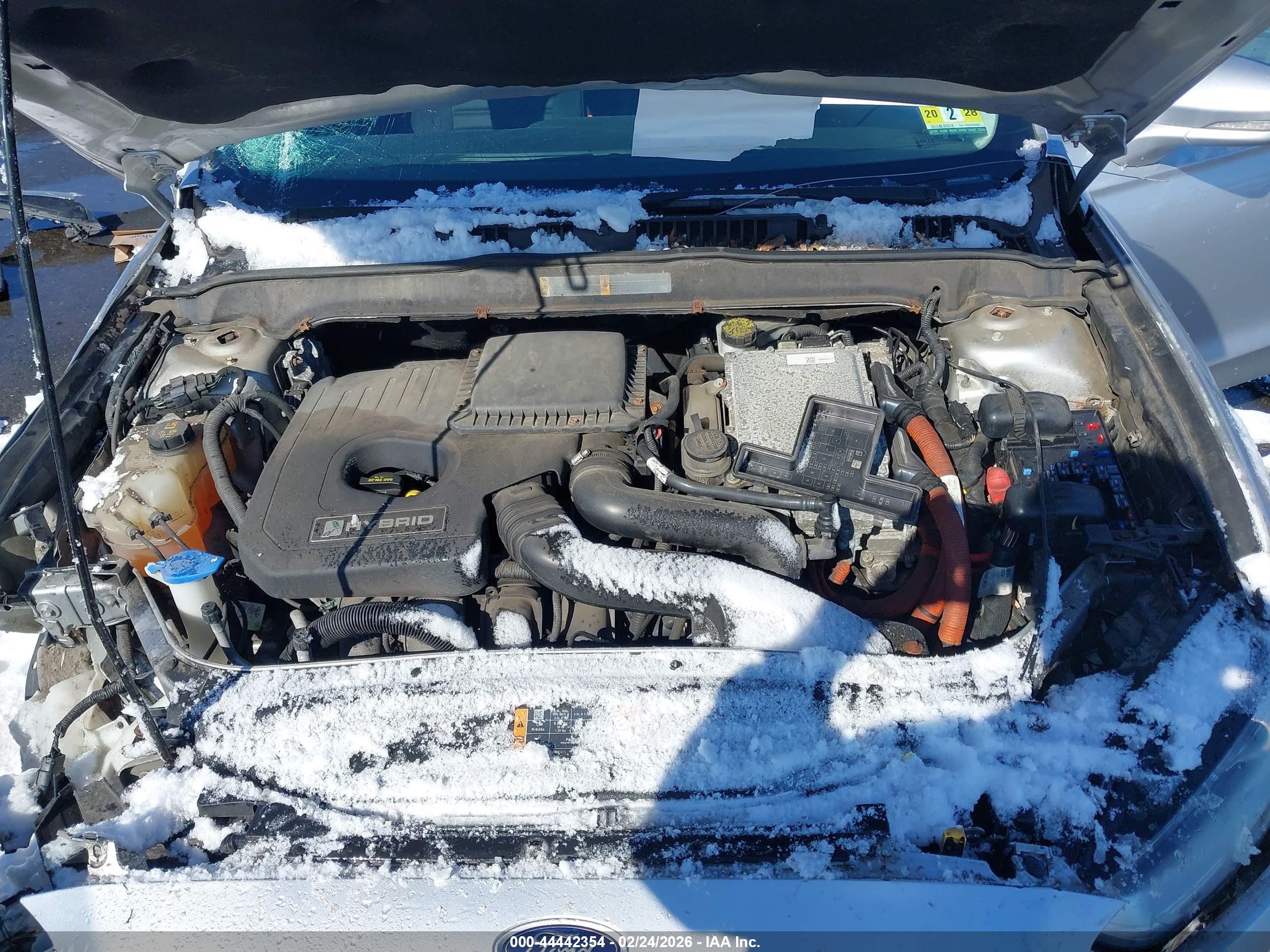 FORD FUSION image 10