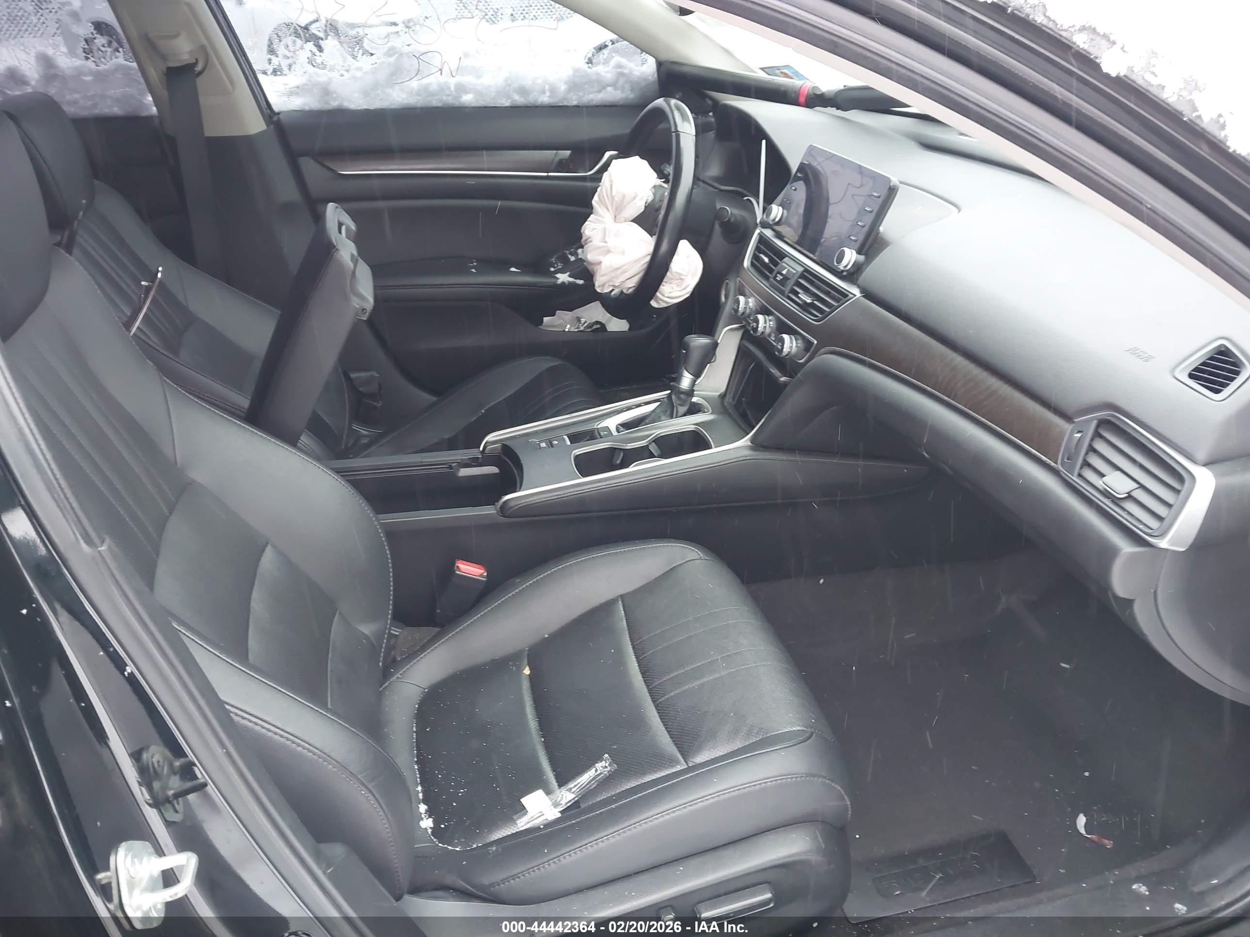 HONDA ACCORD image 5