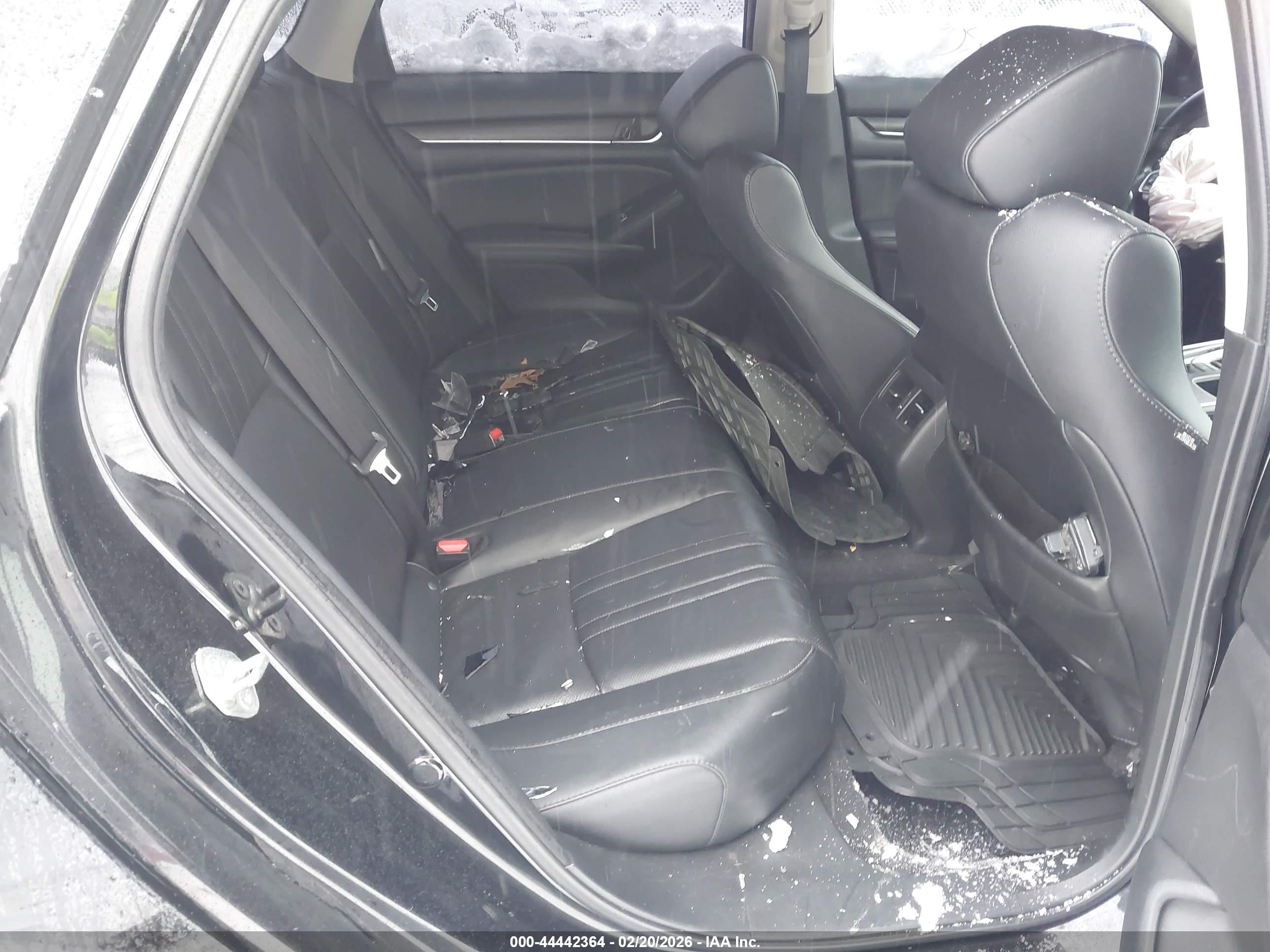 HONDA ACCORD image 8