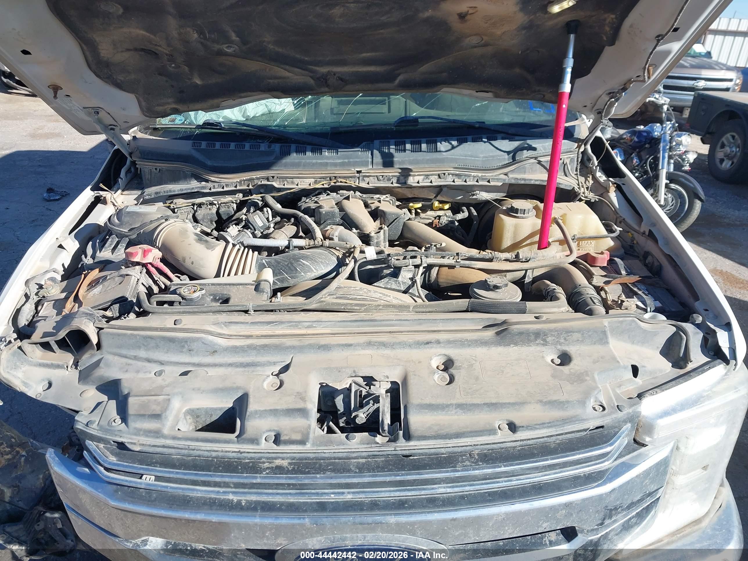 FORD F-250 image 10