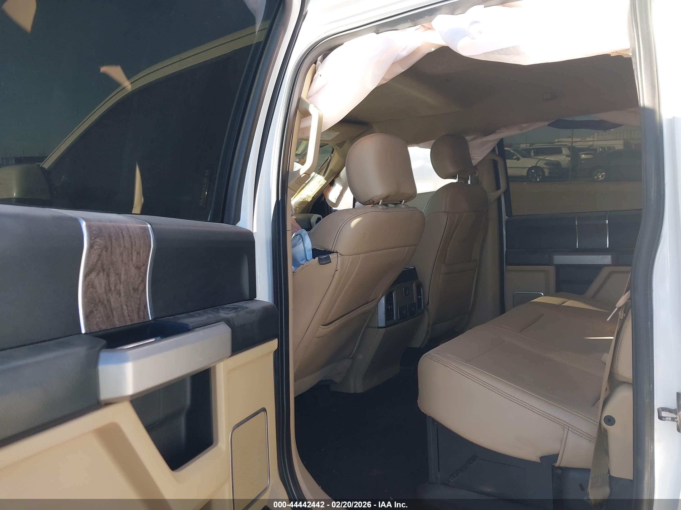FORD F-250 image 8