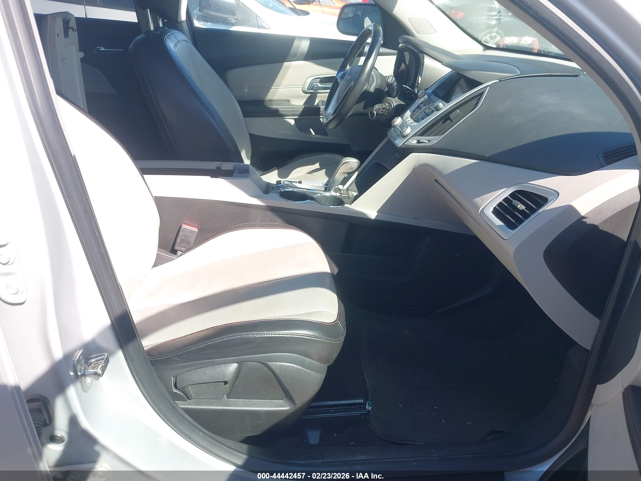 GMC TERRAIN image 5