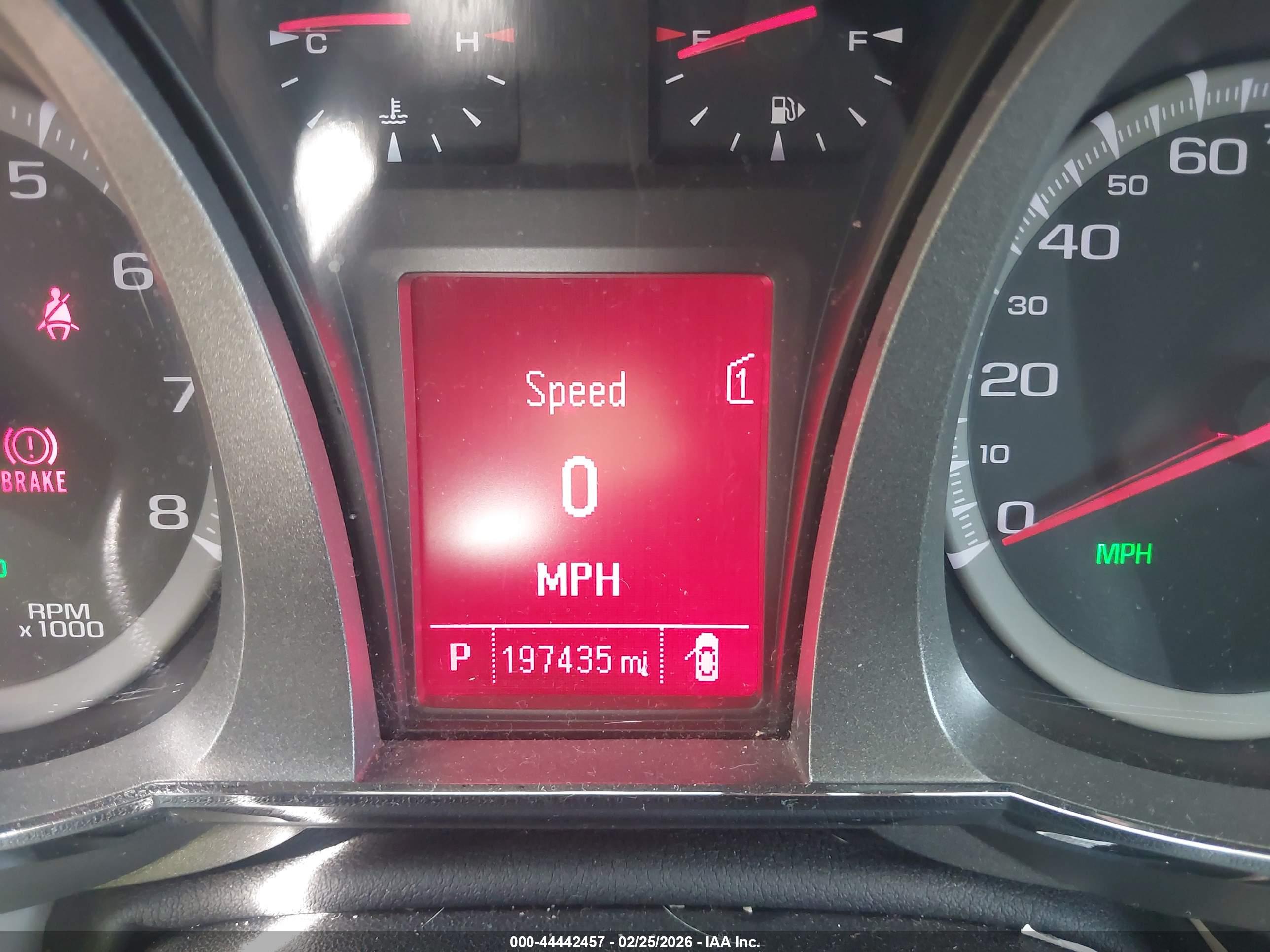 GMC TERRAIN image 7
