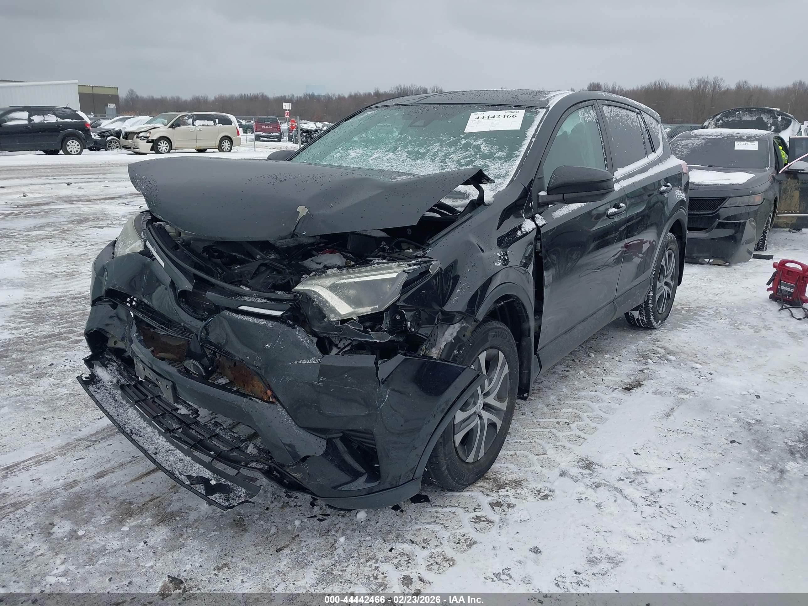 TOYOTA RAV4 image 2