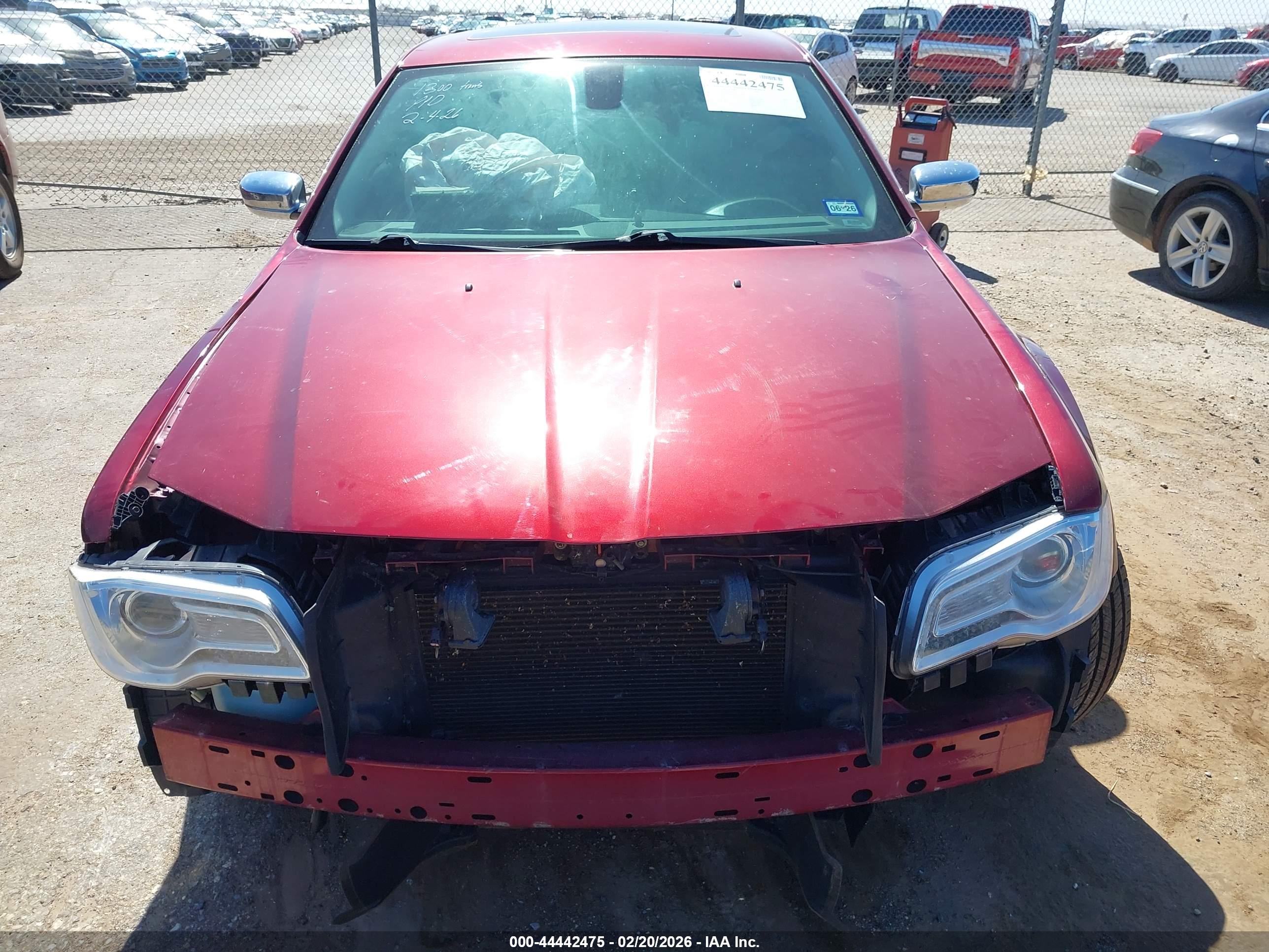 CHRYSLER 300 image 6