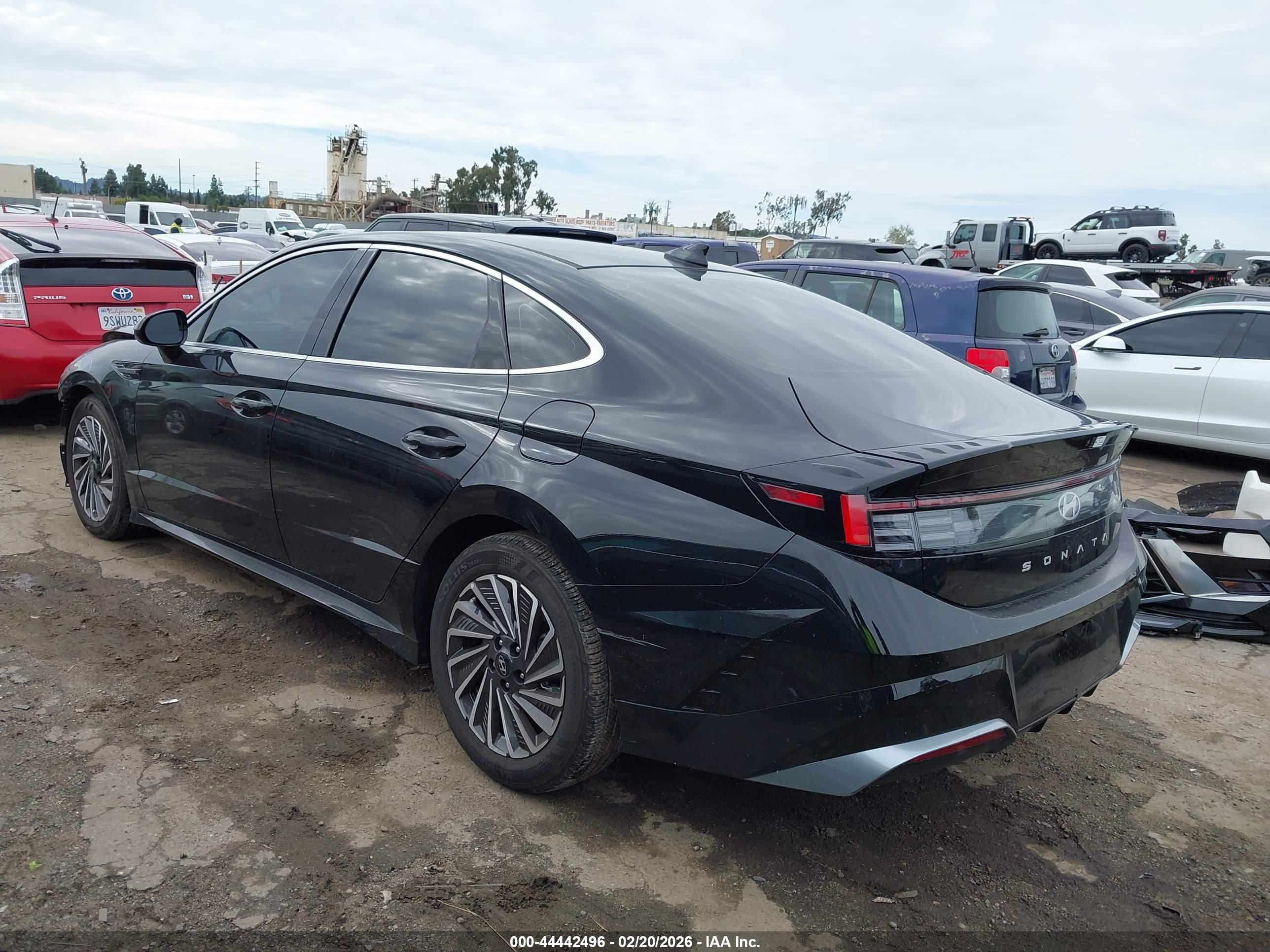 HYUNDAI SONATA image 3
