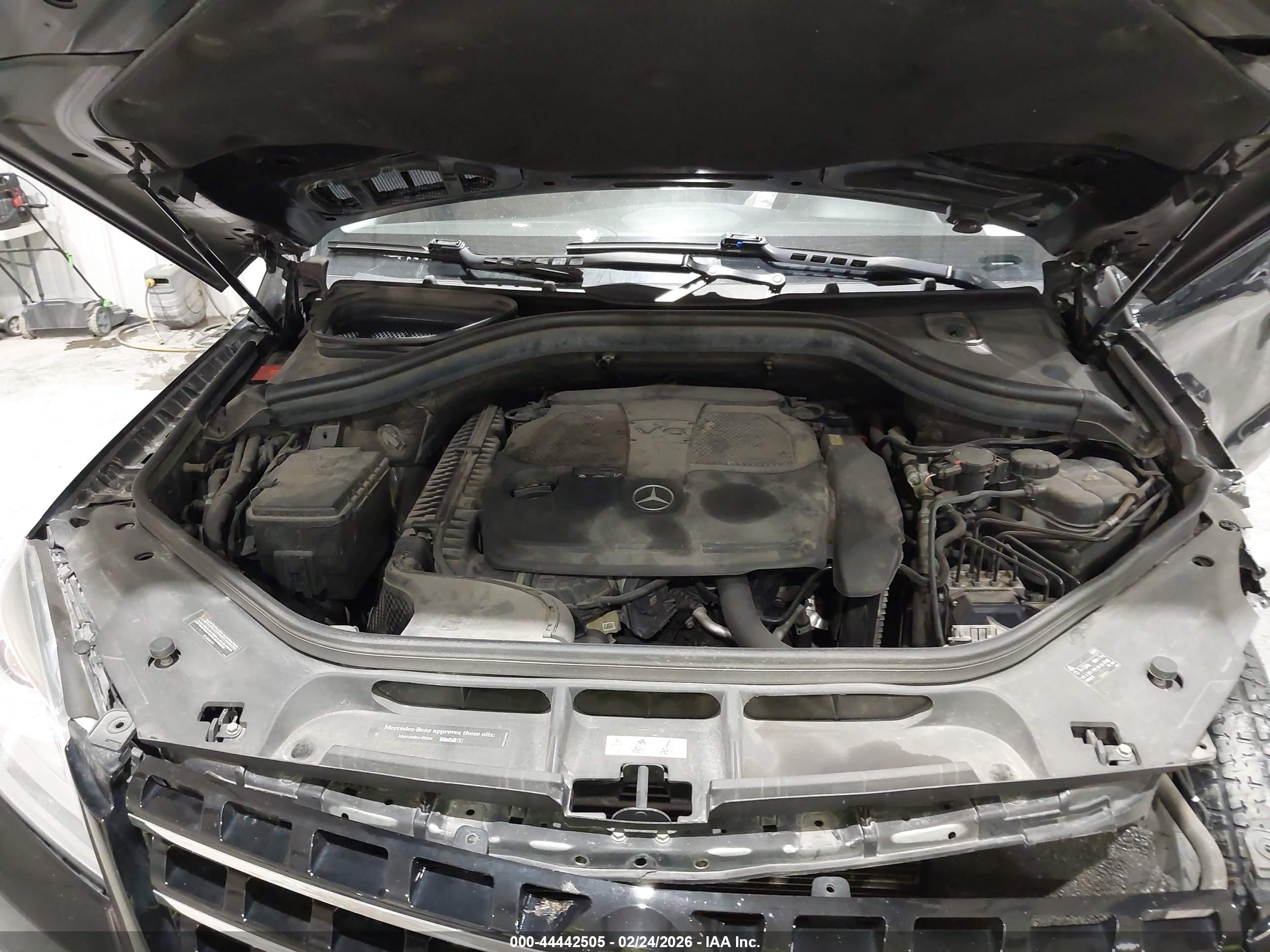 MERCEDES-BENZ ML image 10