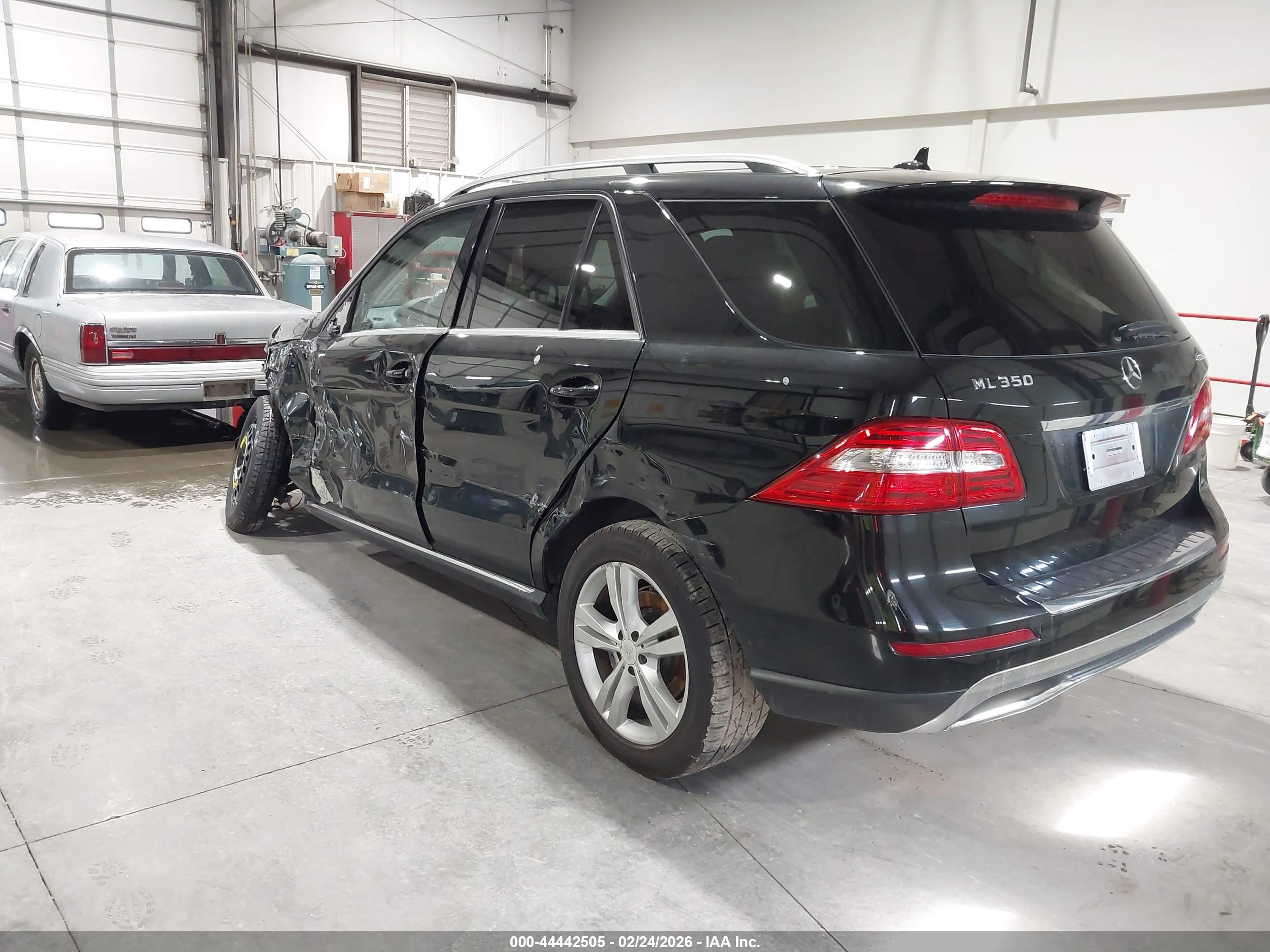 MERCEDES-BENZ ML image 3