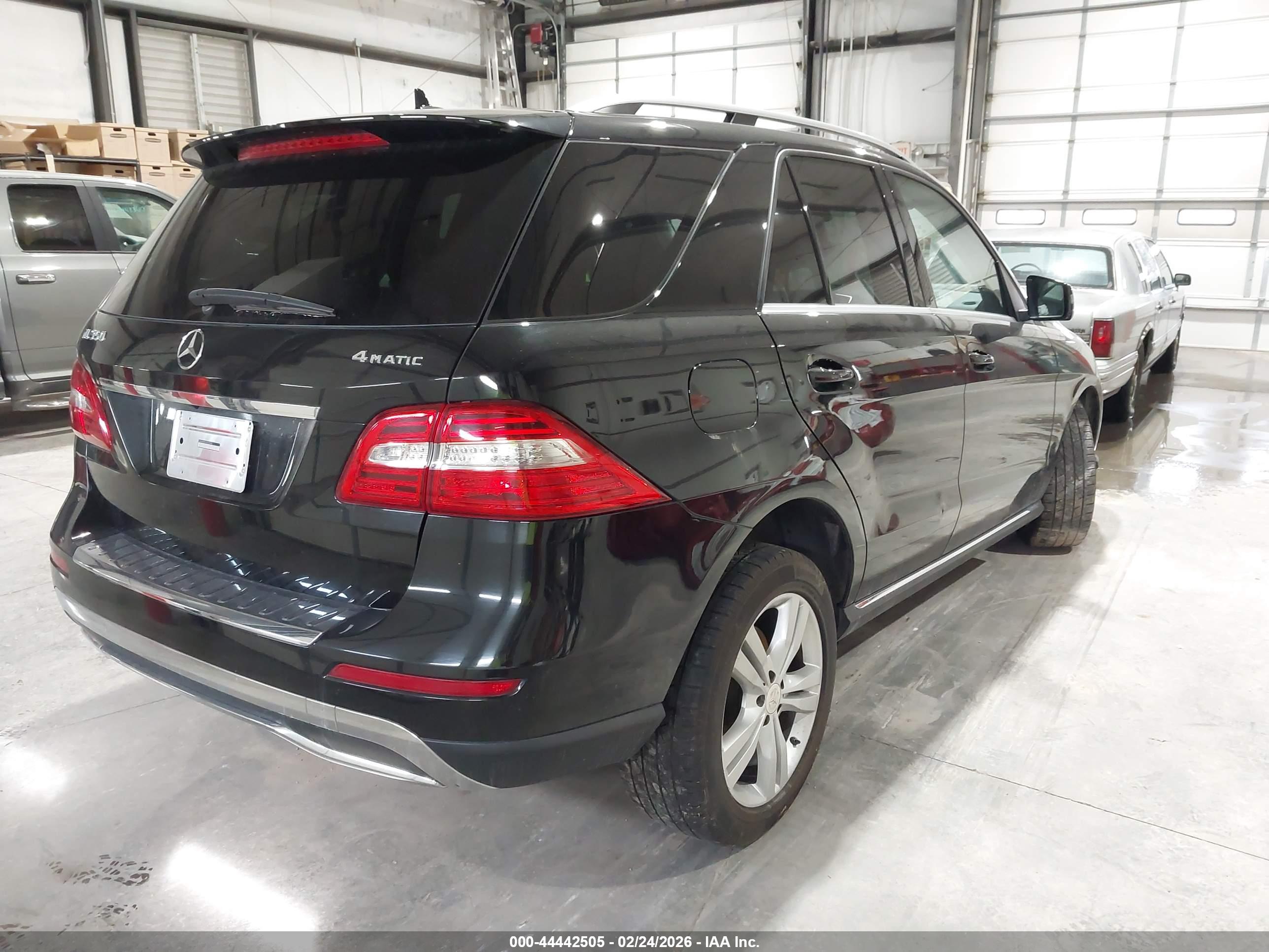 MERCEDES-BENZ ML image 4