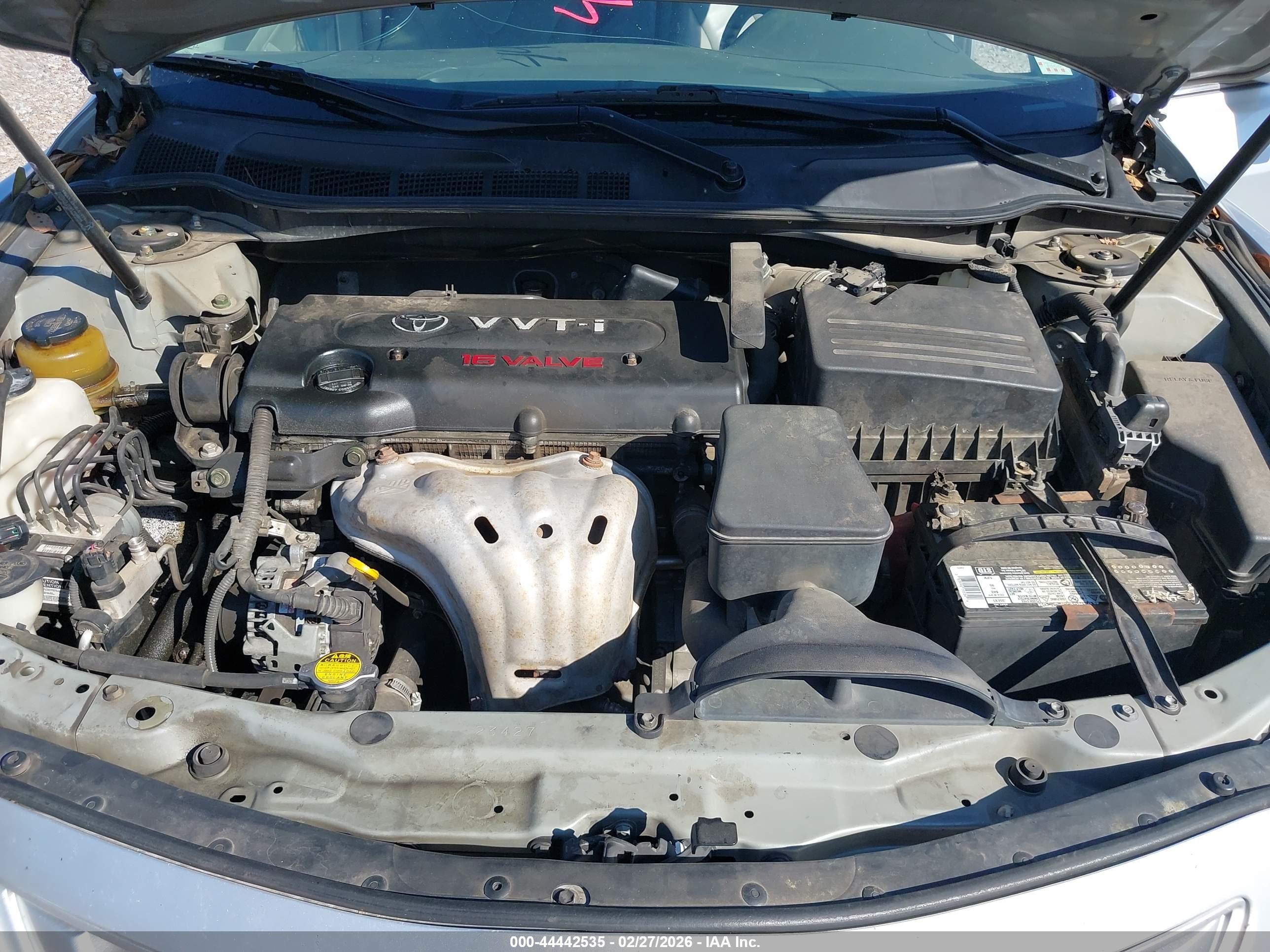 TOYOTA CAMRY image 10