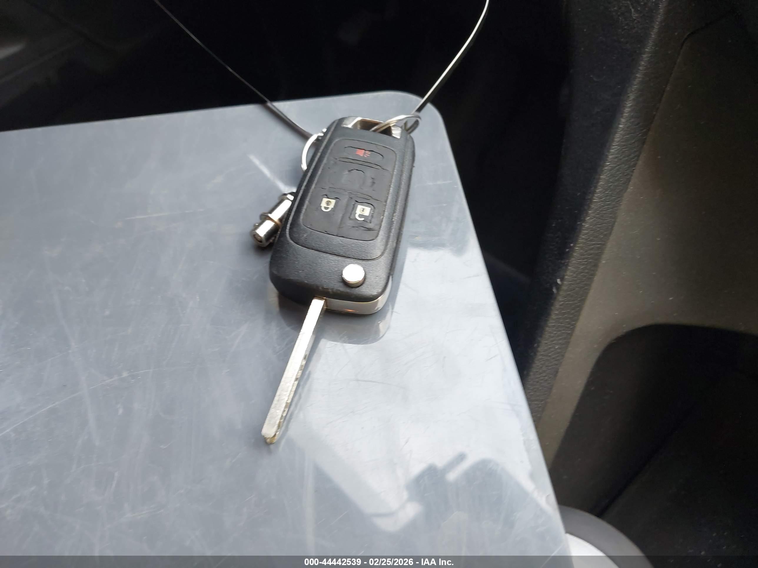 CHEVROLET EQUINOX image 11