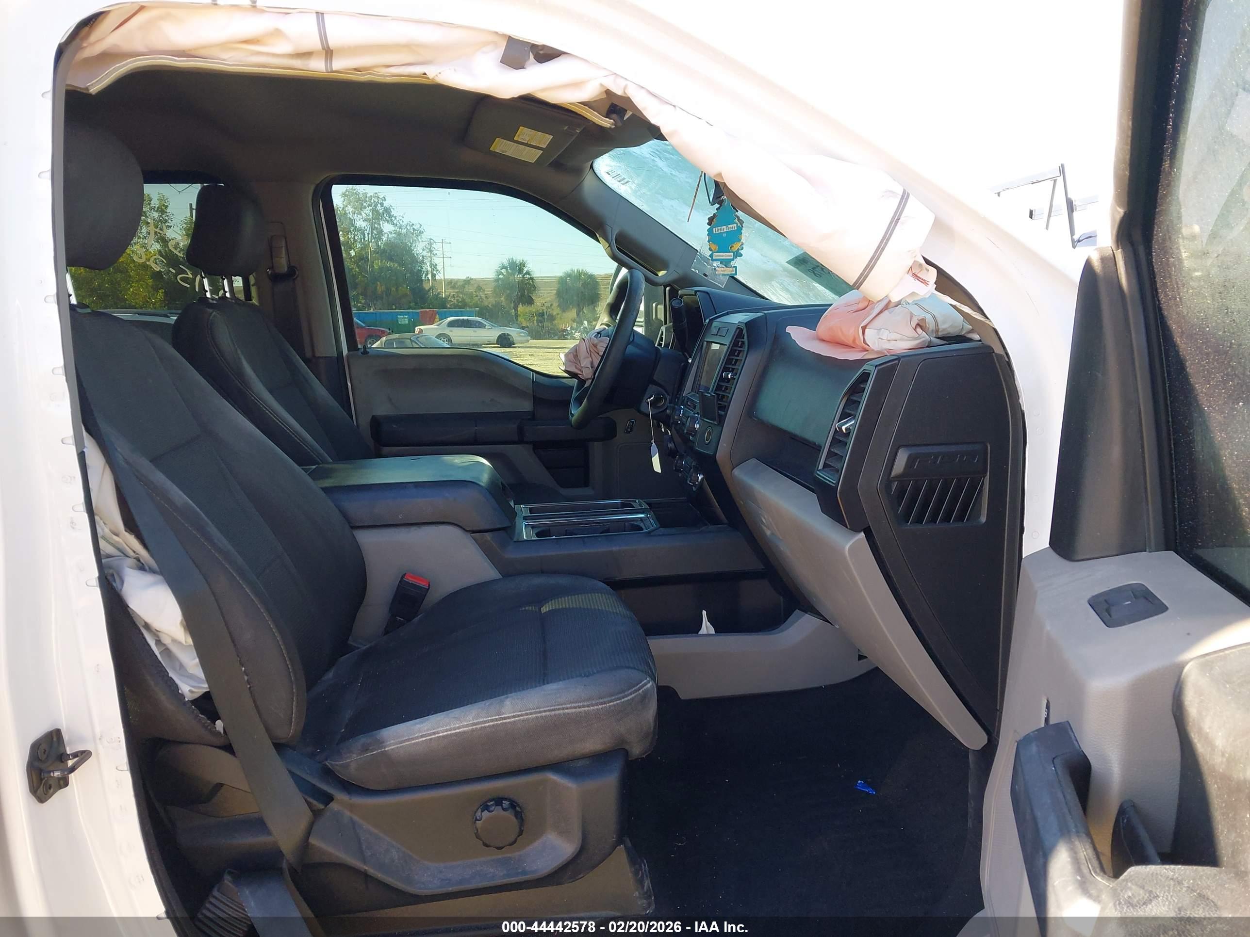 FORD F-150 image 5