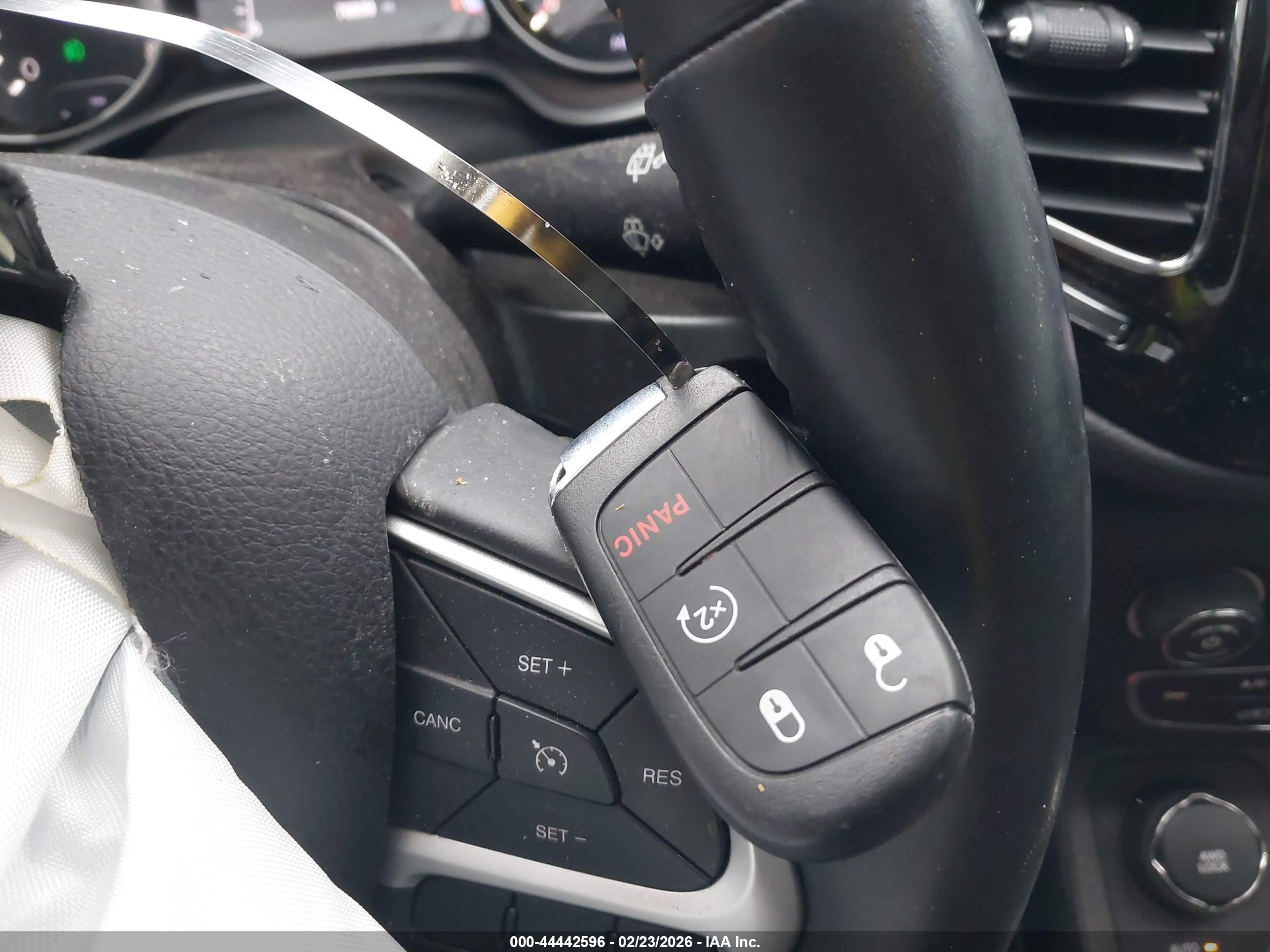 JEEP COMPASS image 11