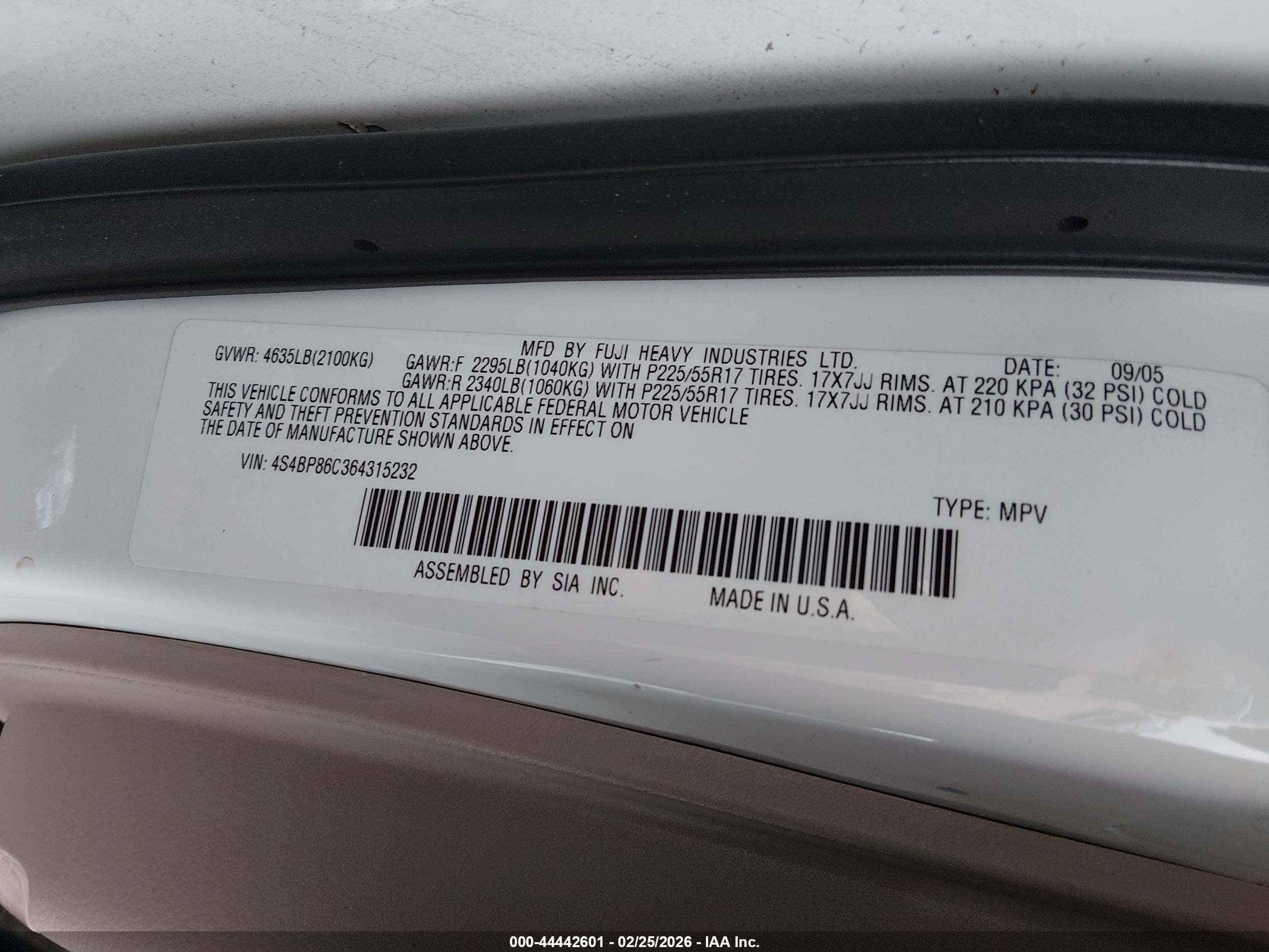 SUBARU OUTBACK image 9