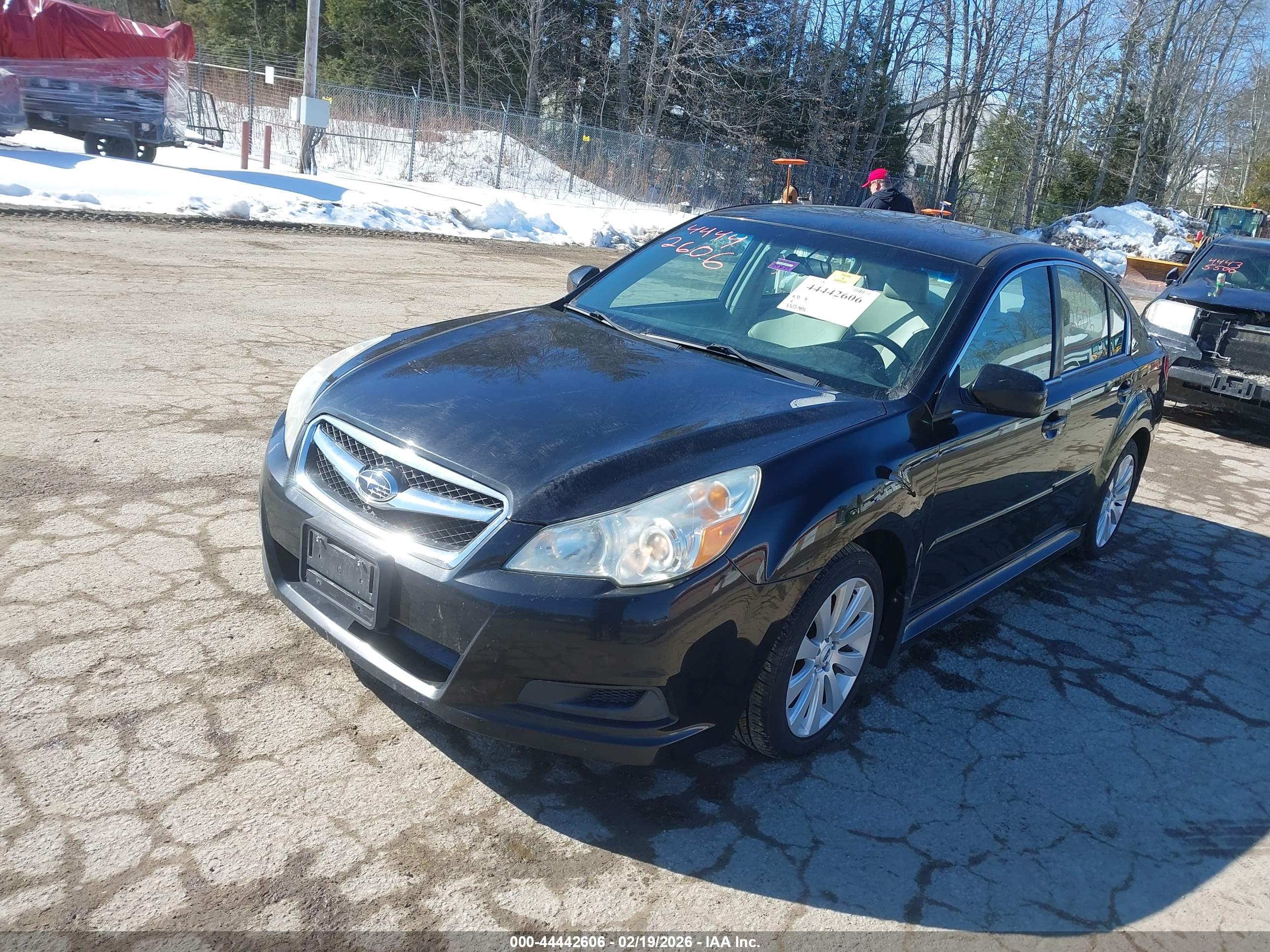 SUBARU LEGACY image 2