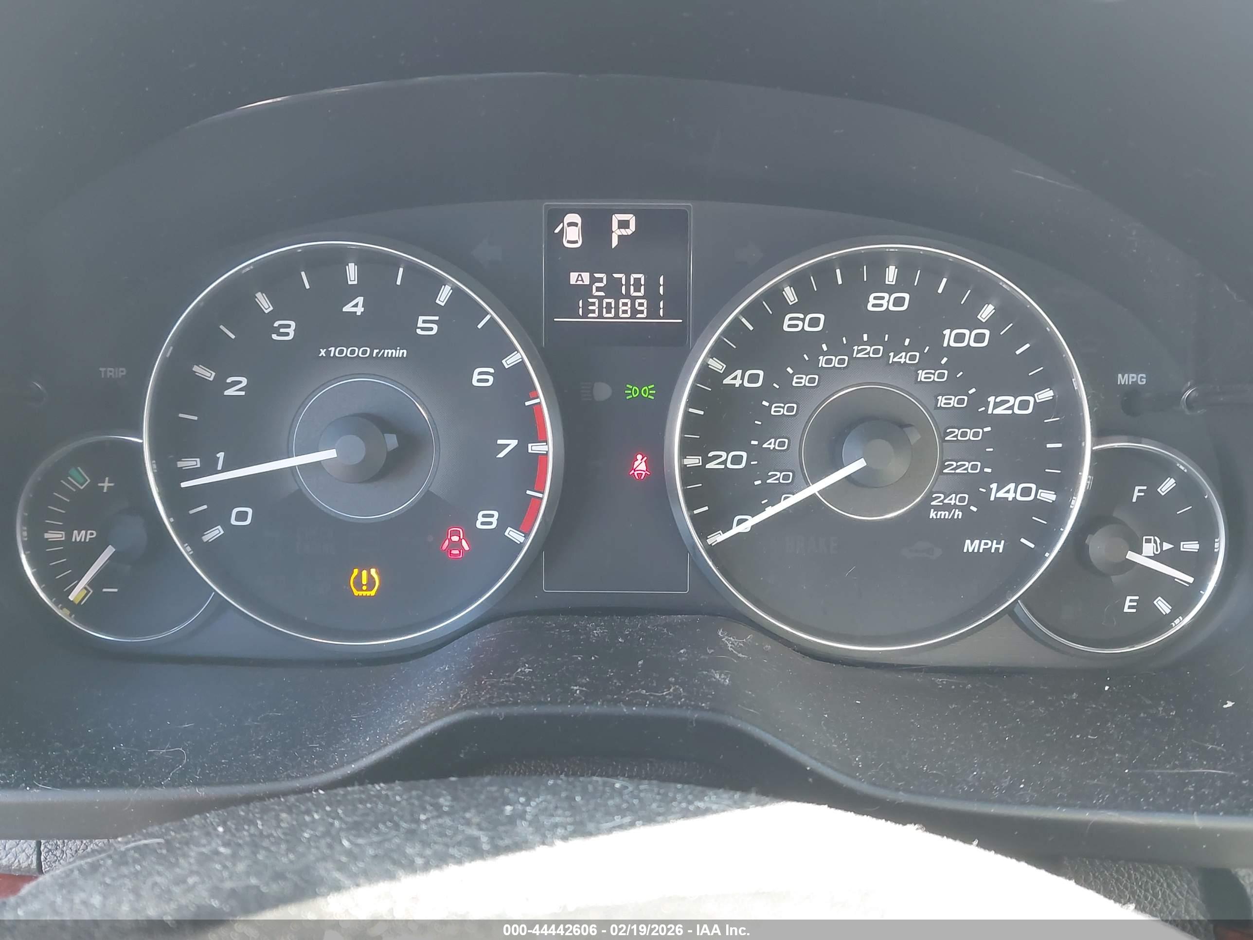 SUBARU LEGACY image 7