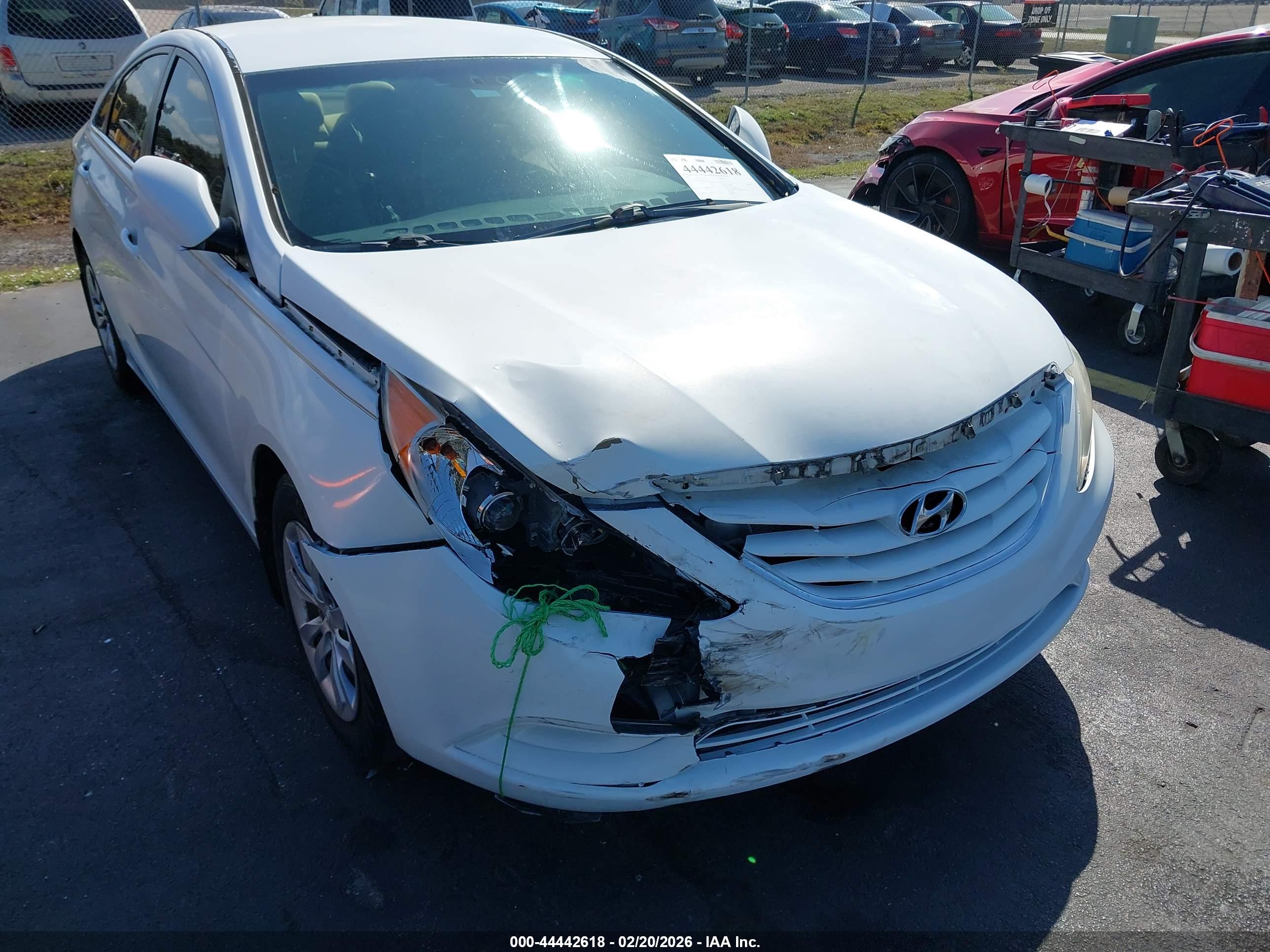 HYUNDAI SONATA image 6