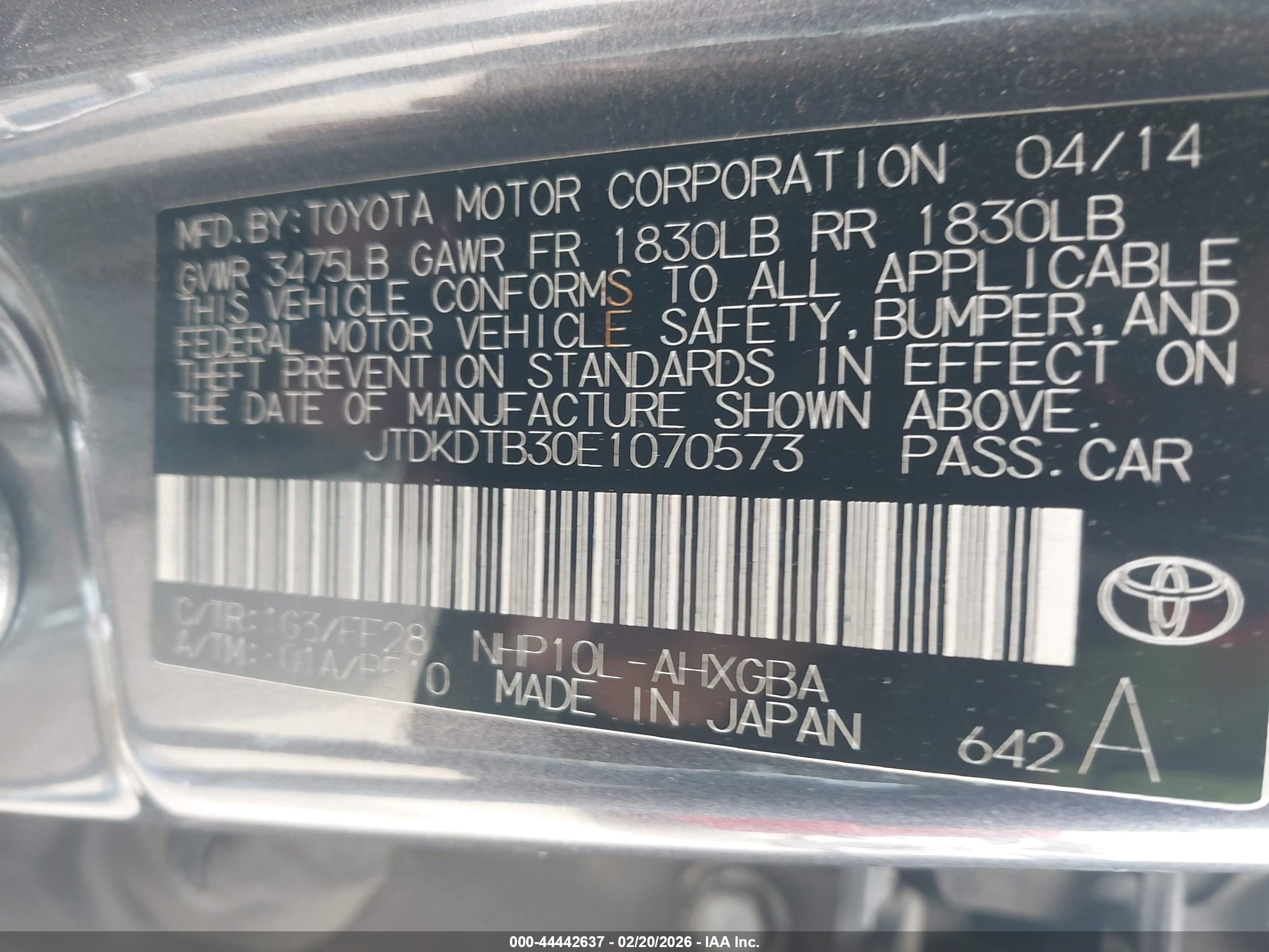 TOYOTA PRIUS image 9