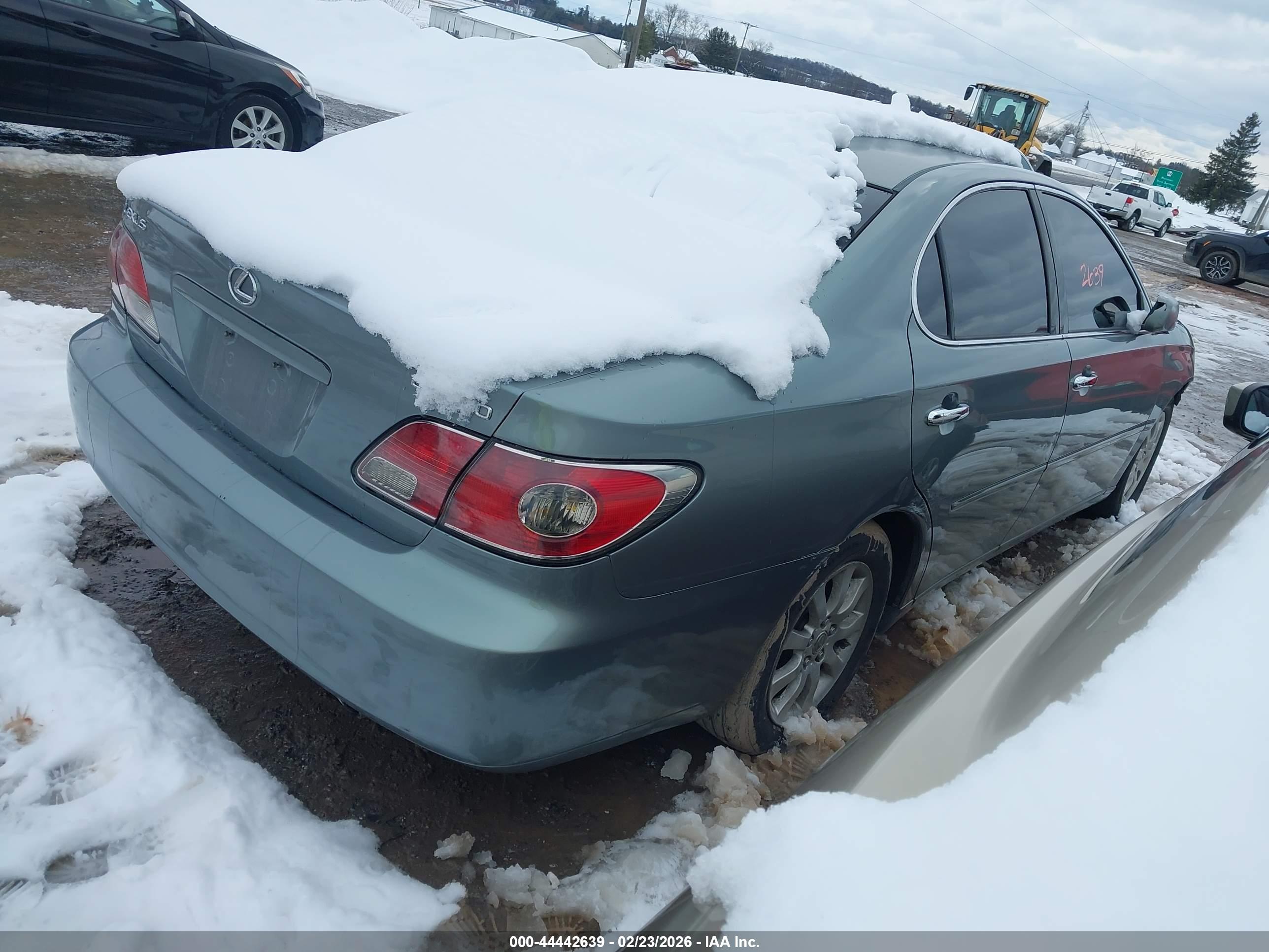LEXUS ES image 4