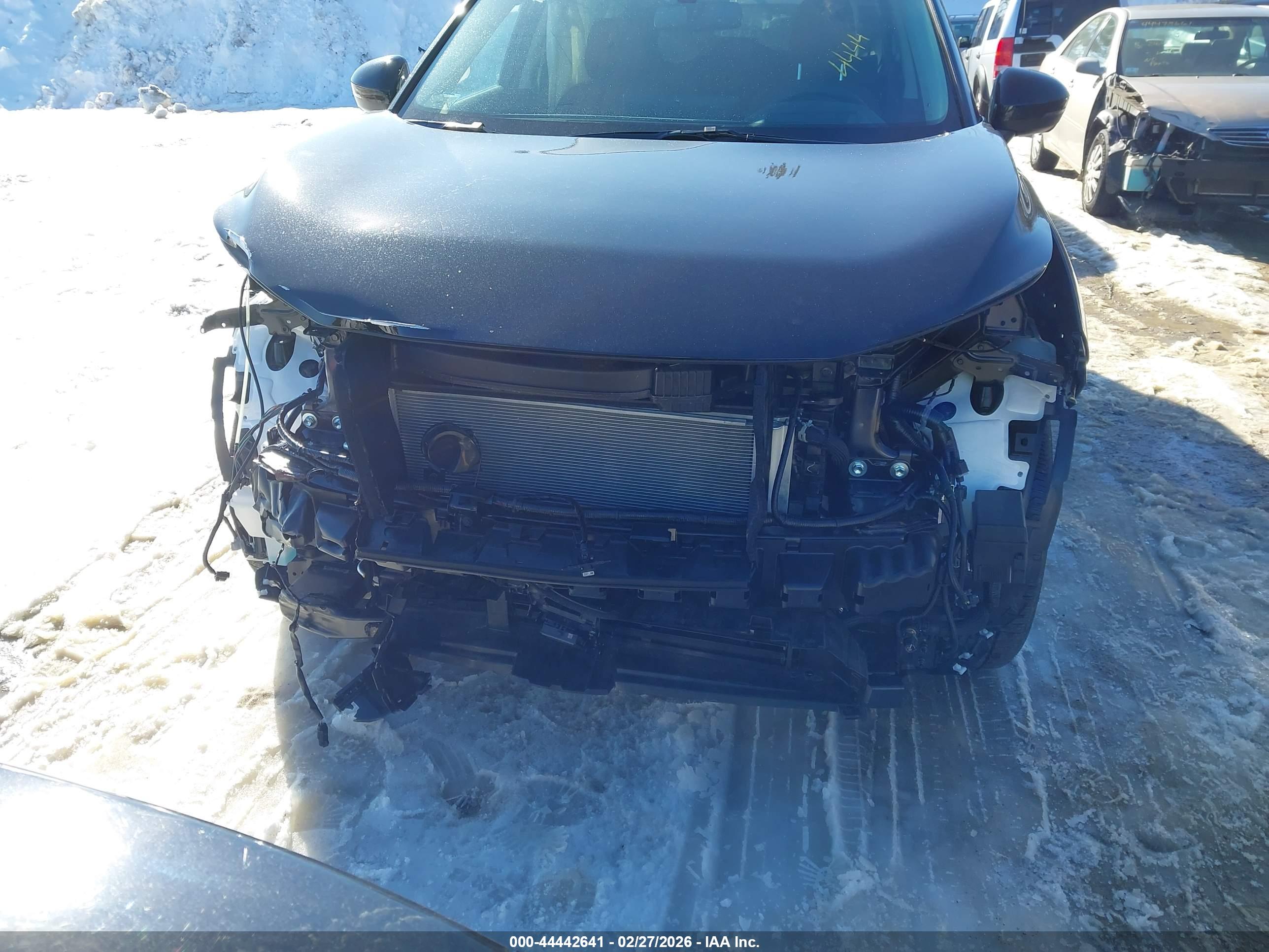 NISSAN ROGUE image 6