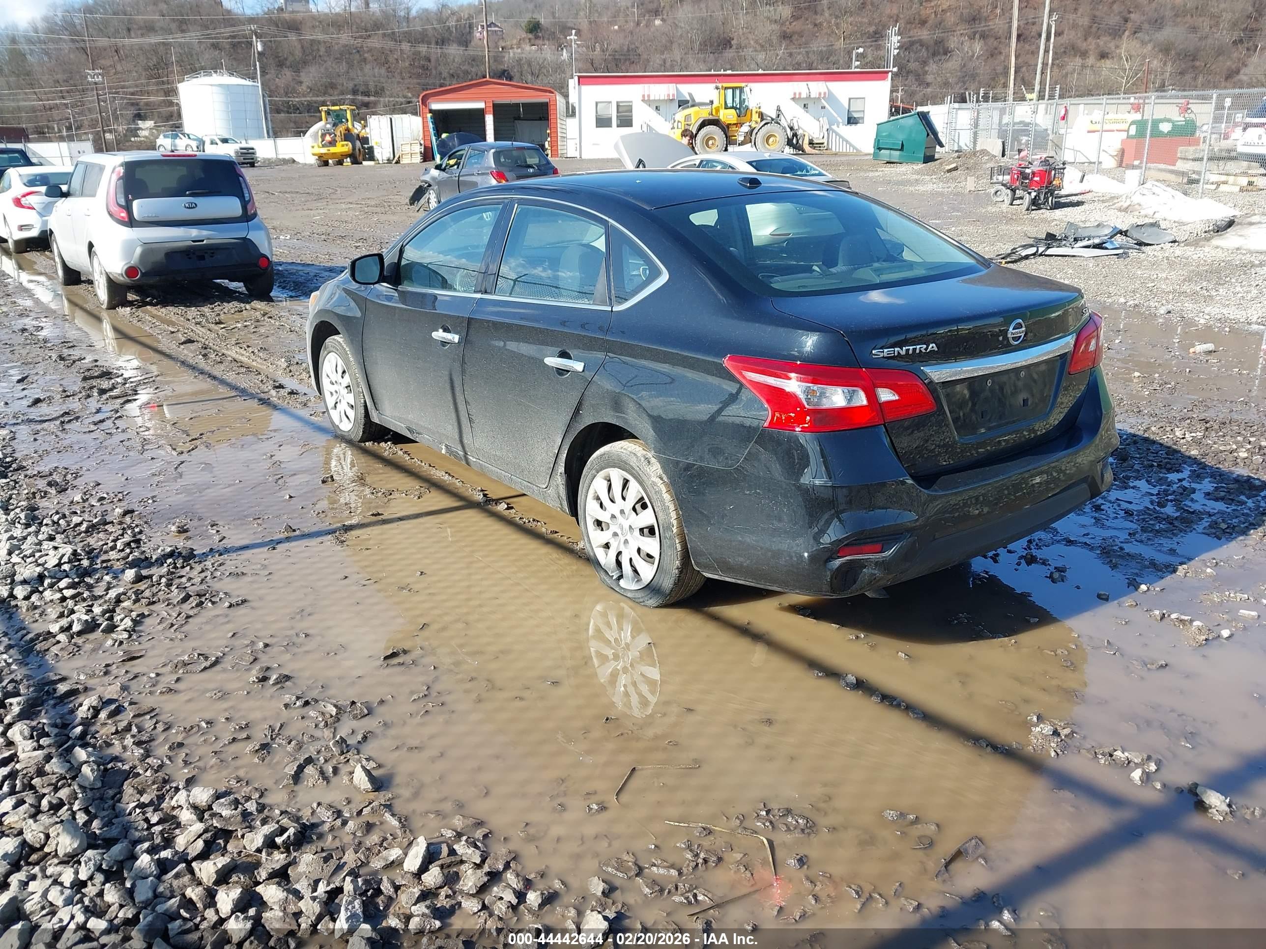 NISSAN SENTRA image 3