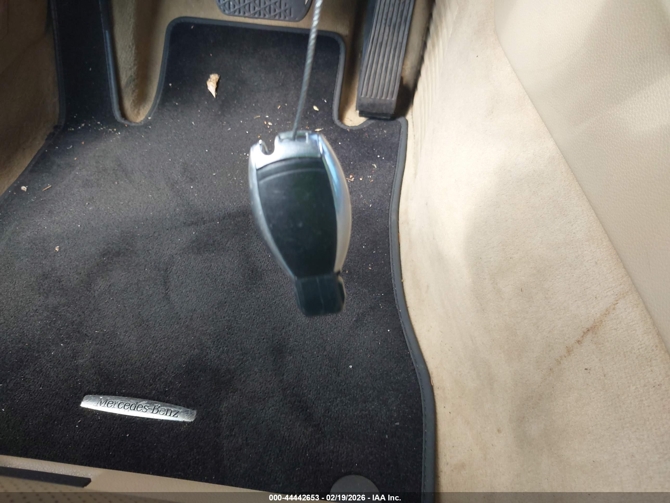 MERCEDES-BENZ CLS image 11