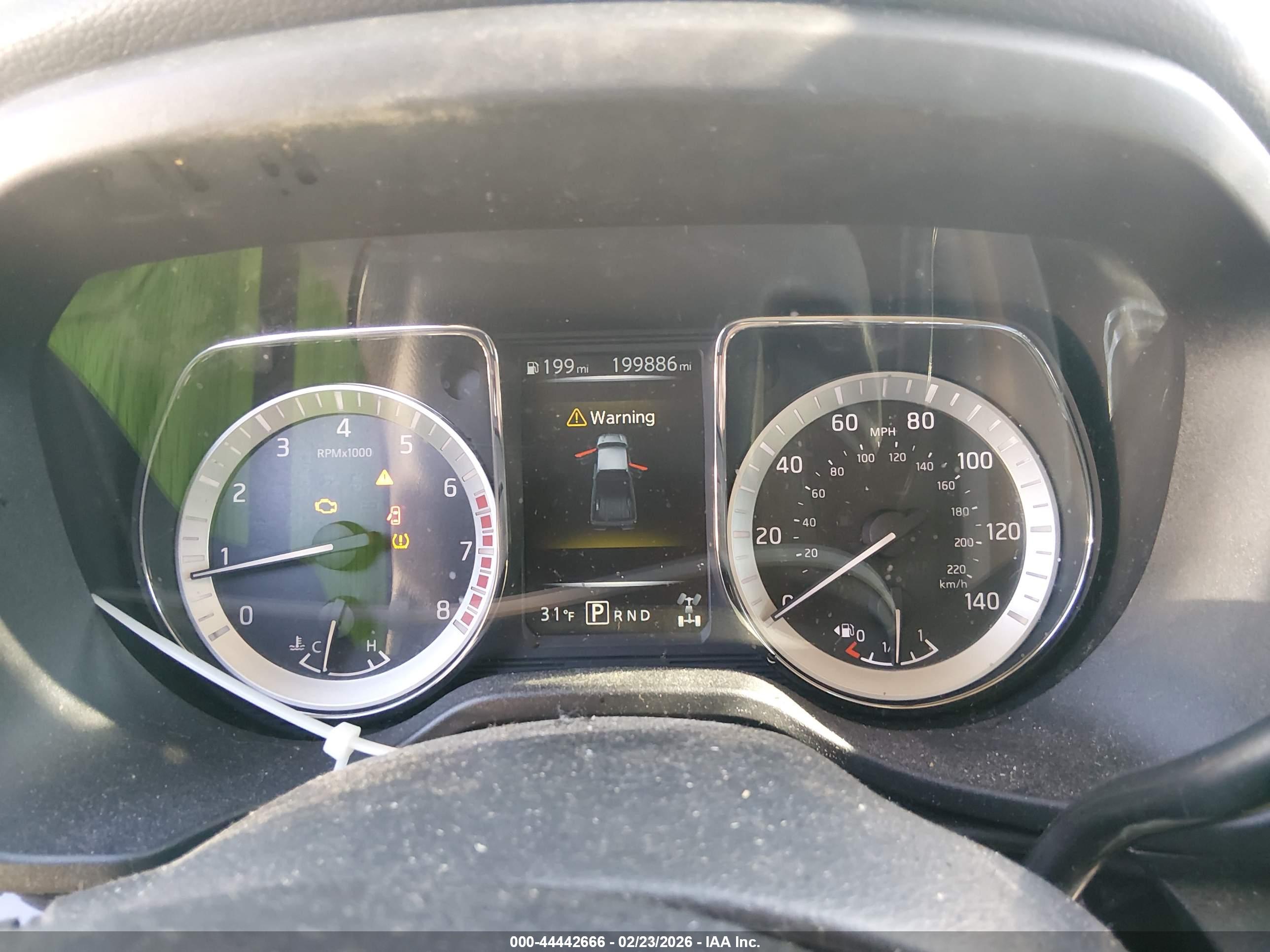 NISSAN TITAN image 7
